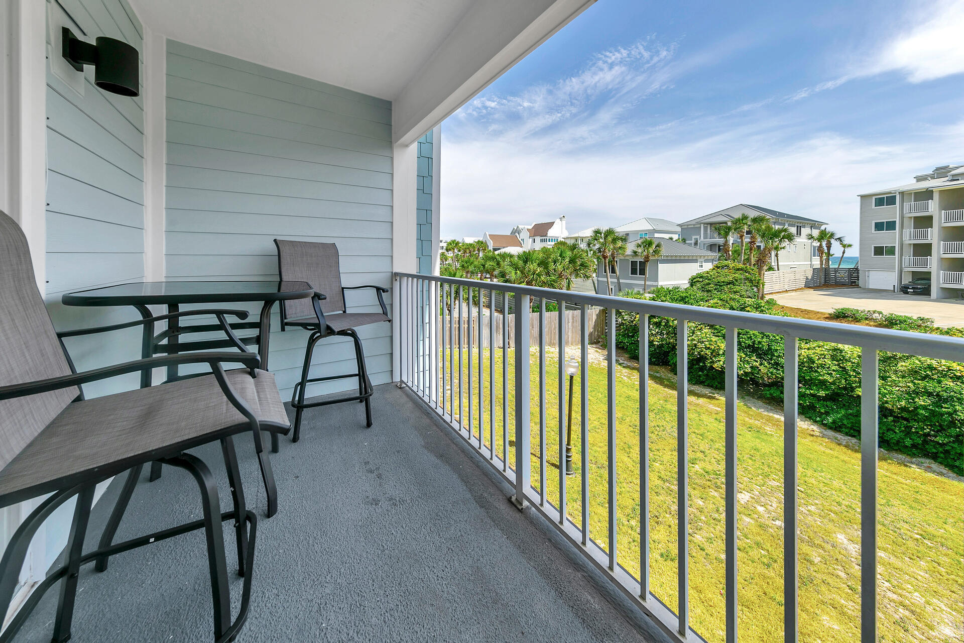 BEACHSIDE VILLAS CONDO PH 1 - Residential
