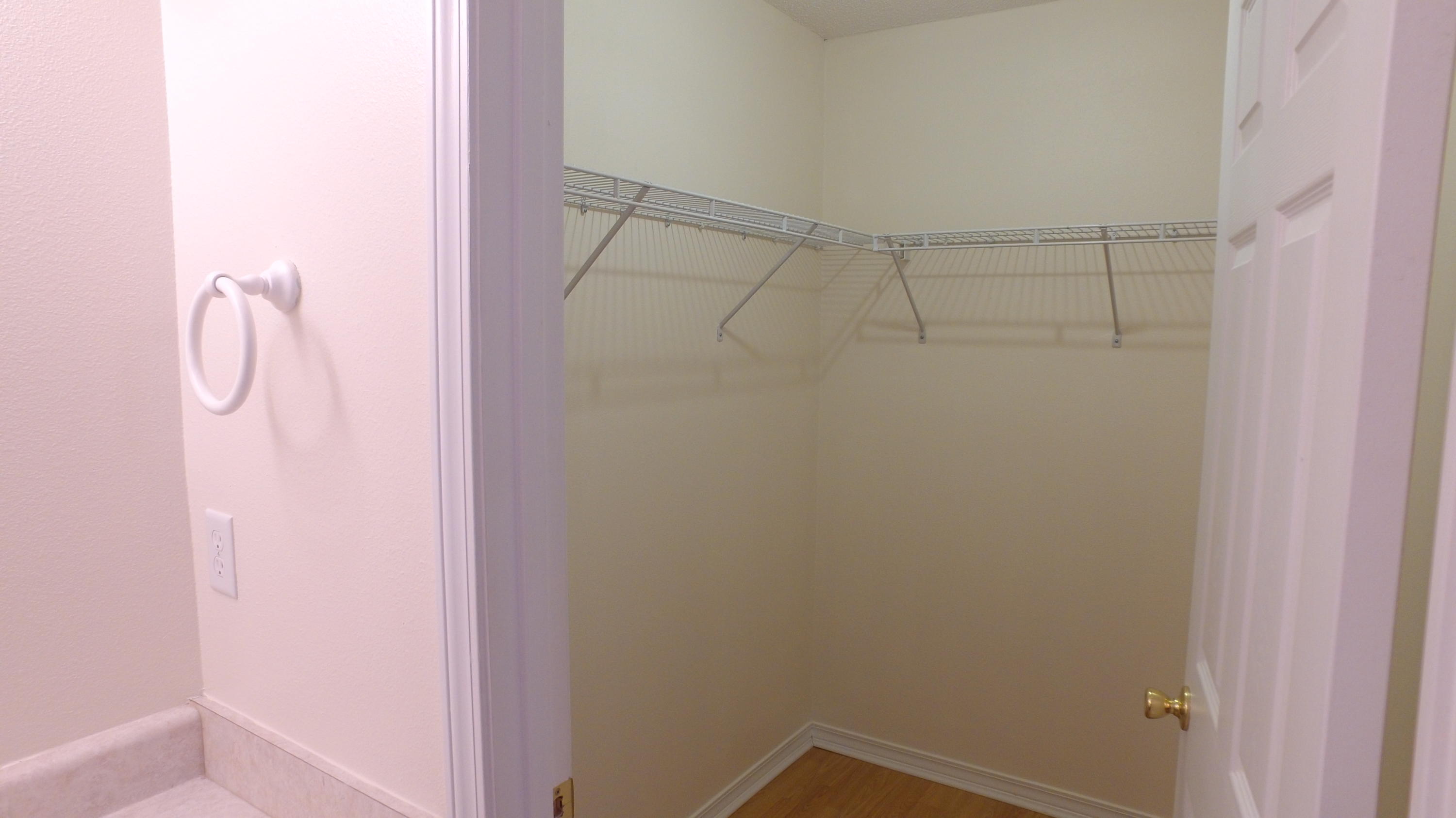 ADAMS POWELL - Residential