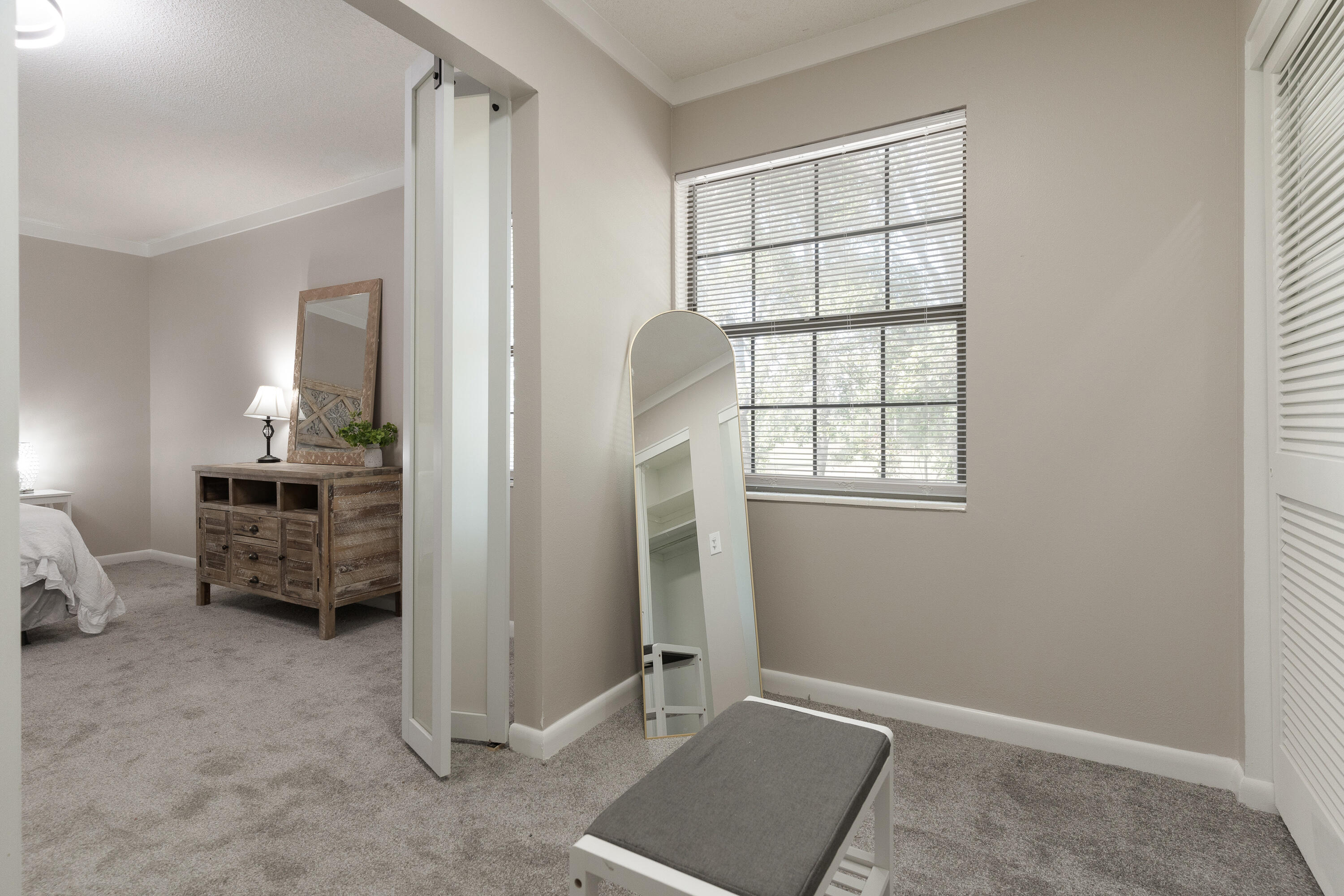 LAKE LORRAINE ESTATES - Residential