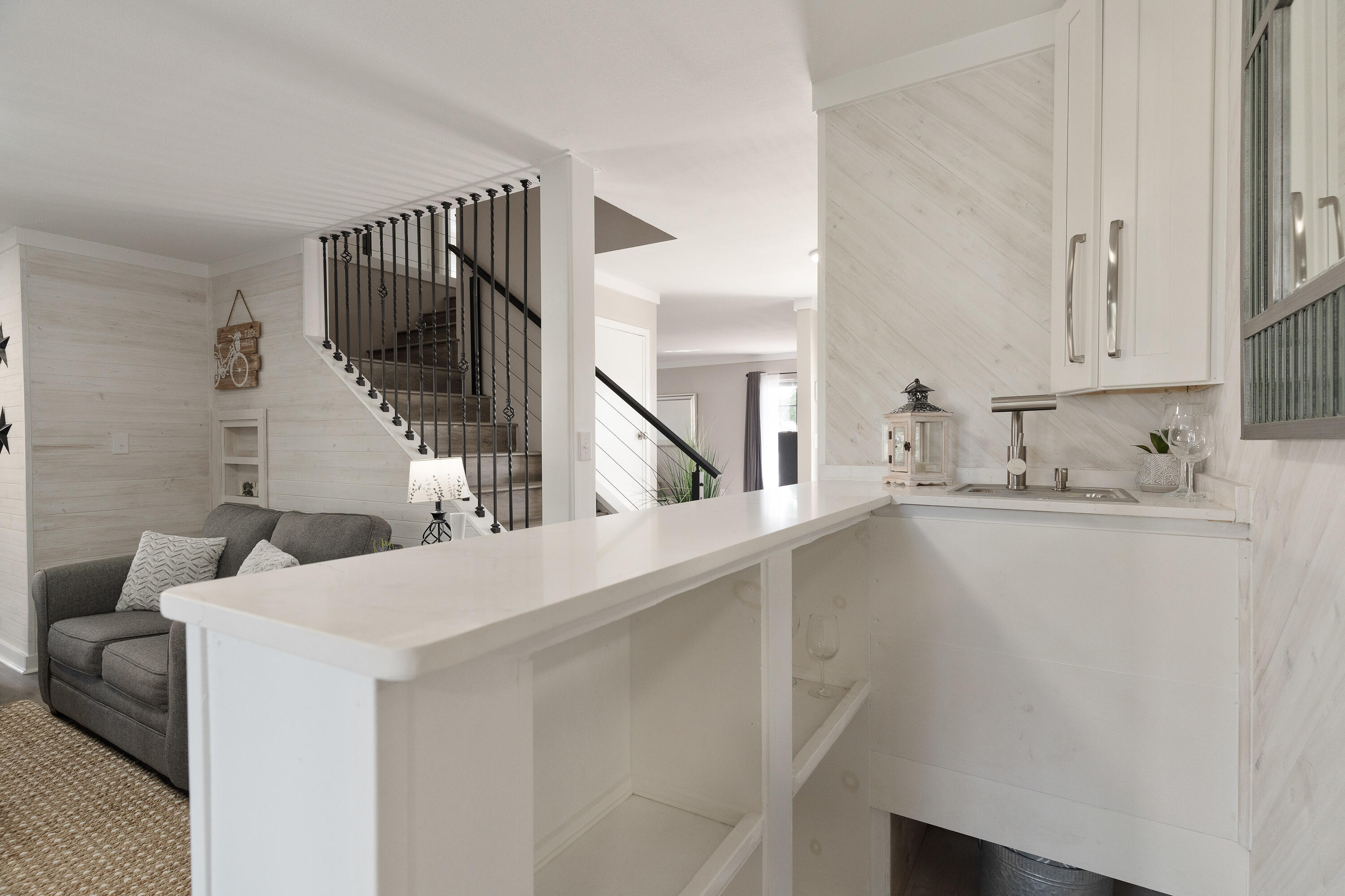 LAKE LORRAINE ESTATES - Residential
