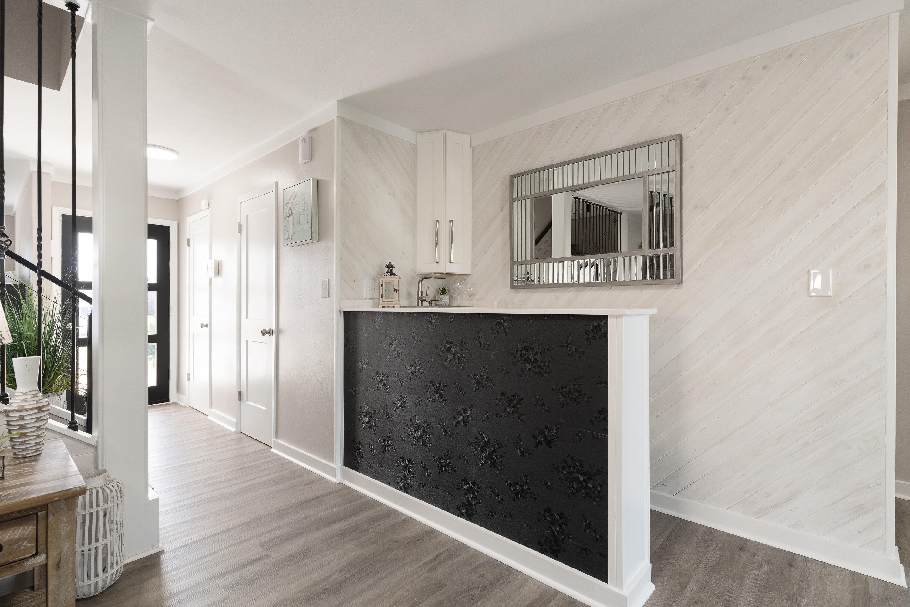 LAKE LORRAINE ESTATES - Residential