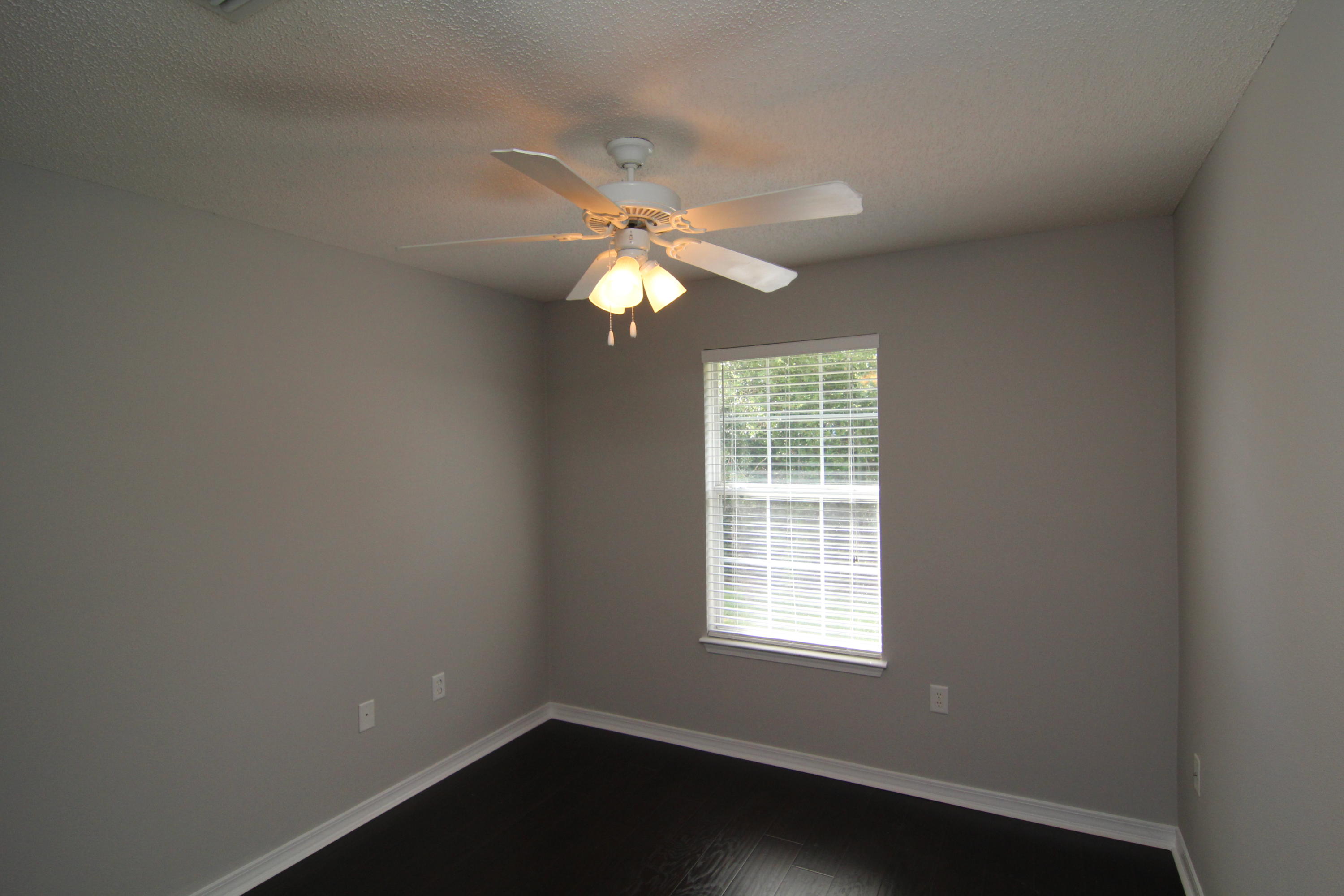 PARADISE RETREAT - Residential