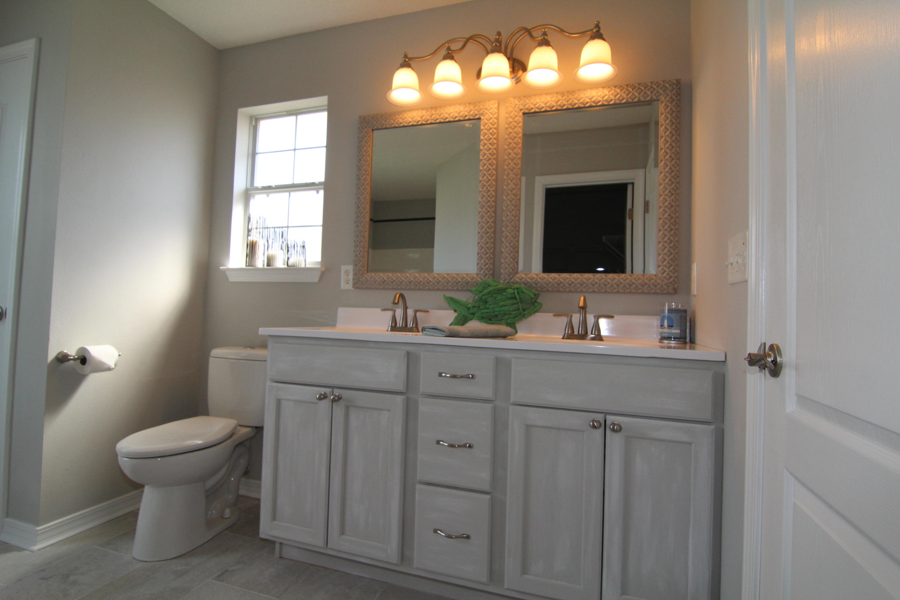 PARADISE RETREAT - Residential