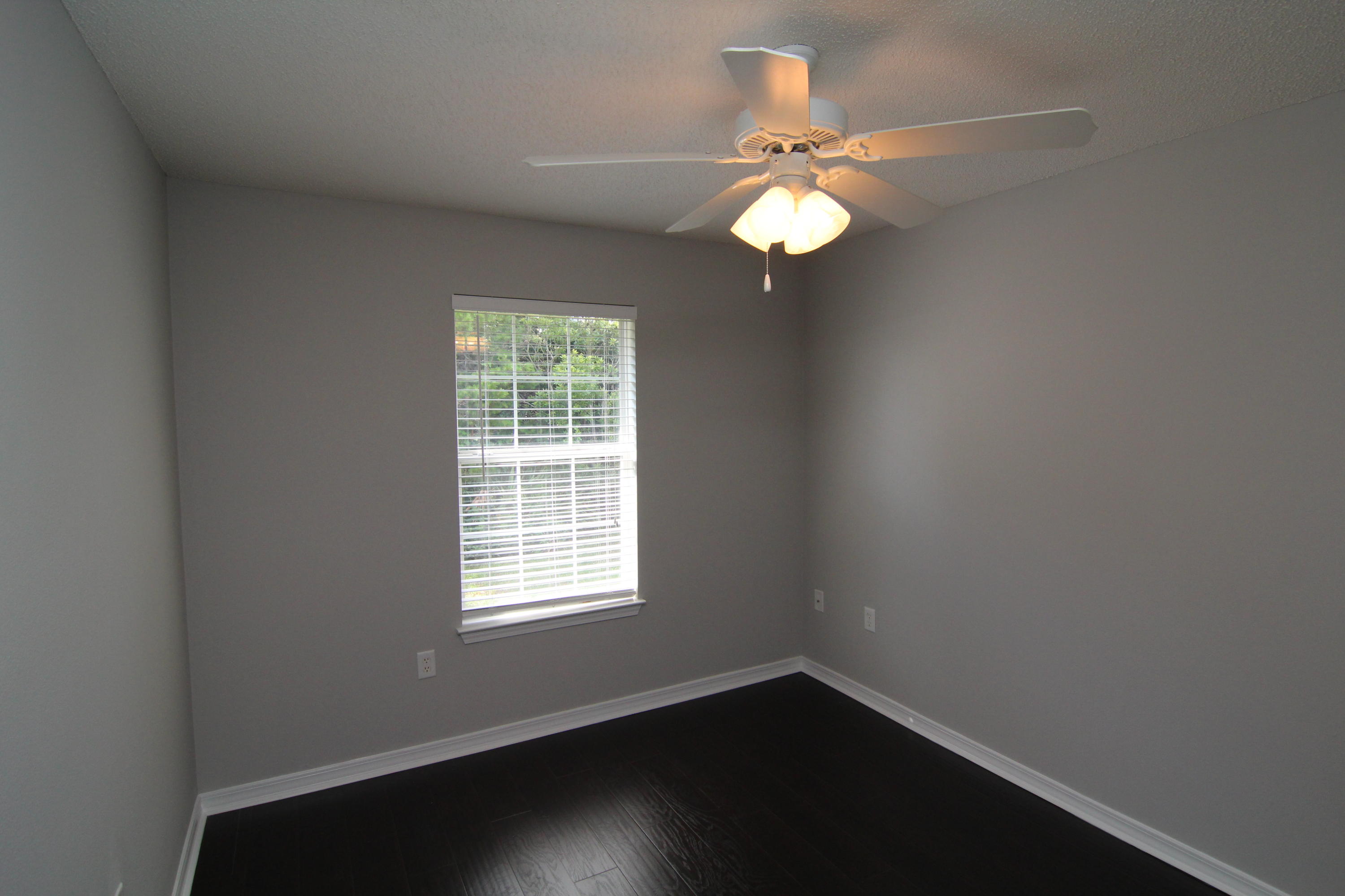 PARADISE RETREAT - Residential