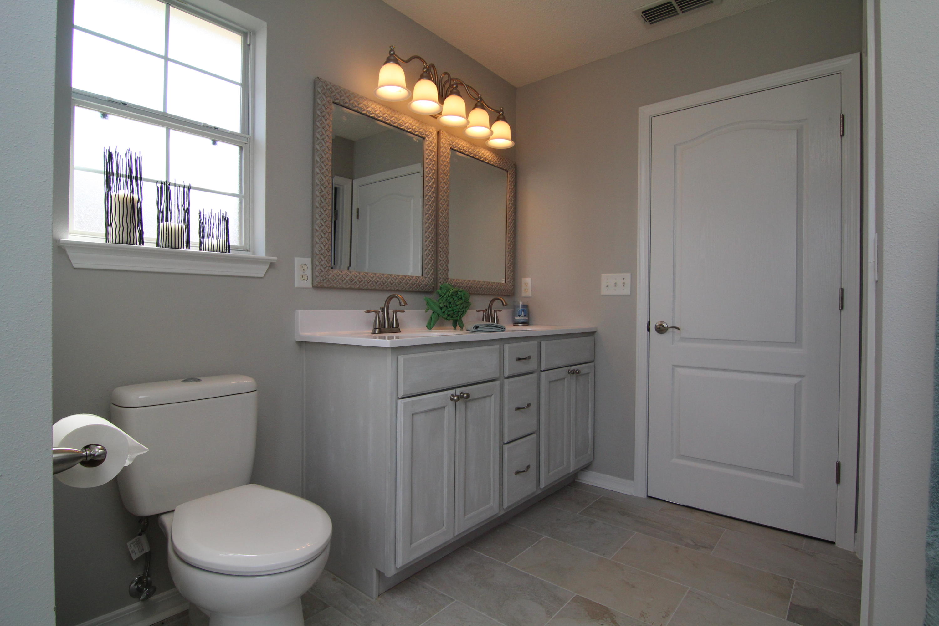 PARADISE RETREAT - Residential