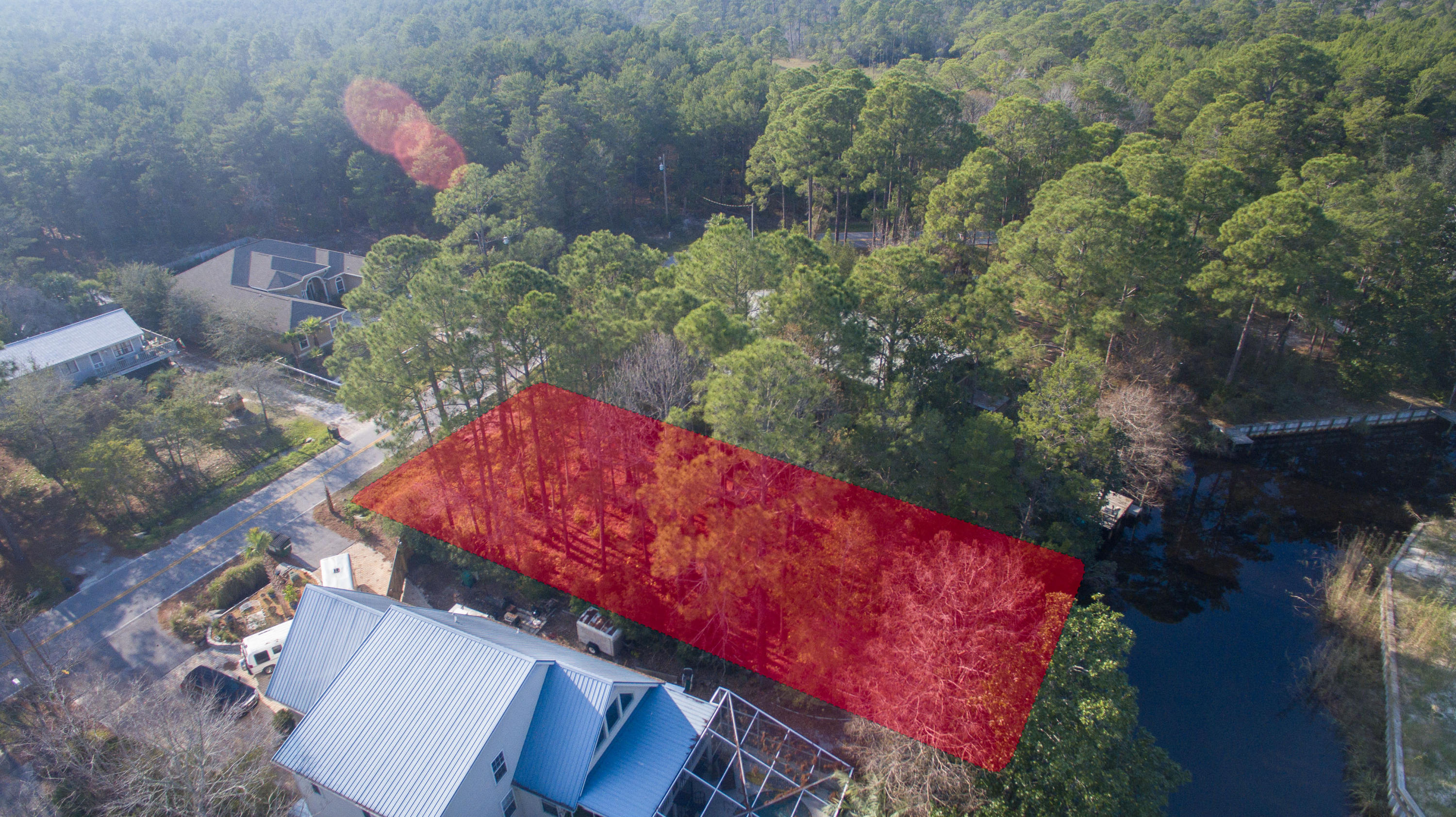 DAUGHETTES AMENDED - Land