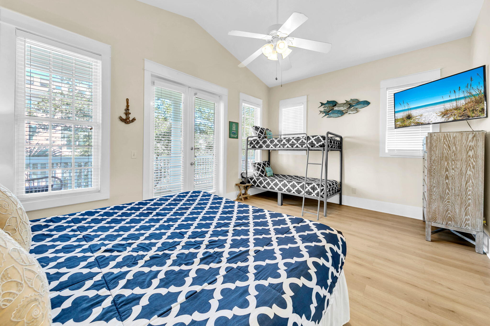 FRANGISTA BEACH 1ST ADDN - Residential