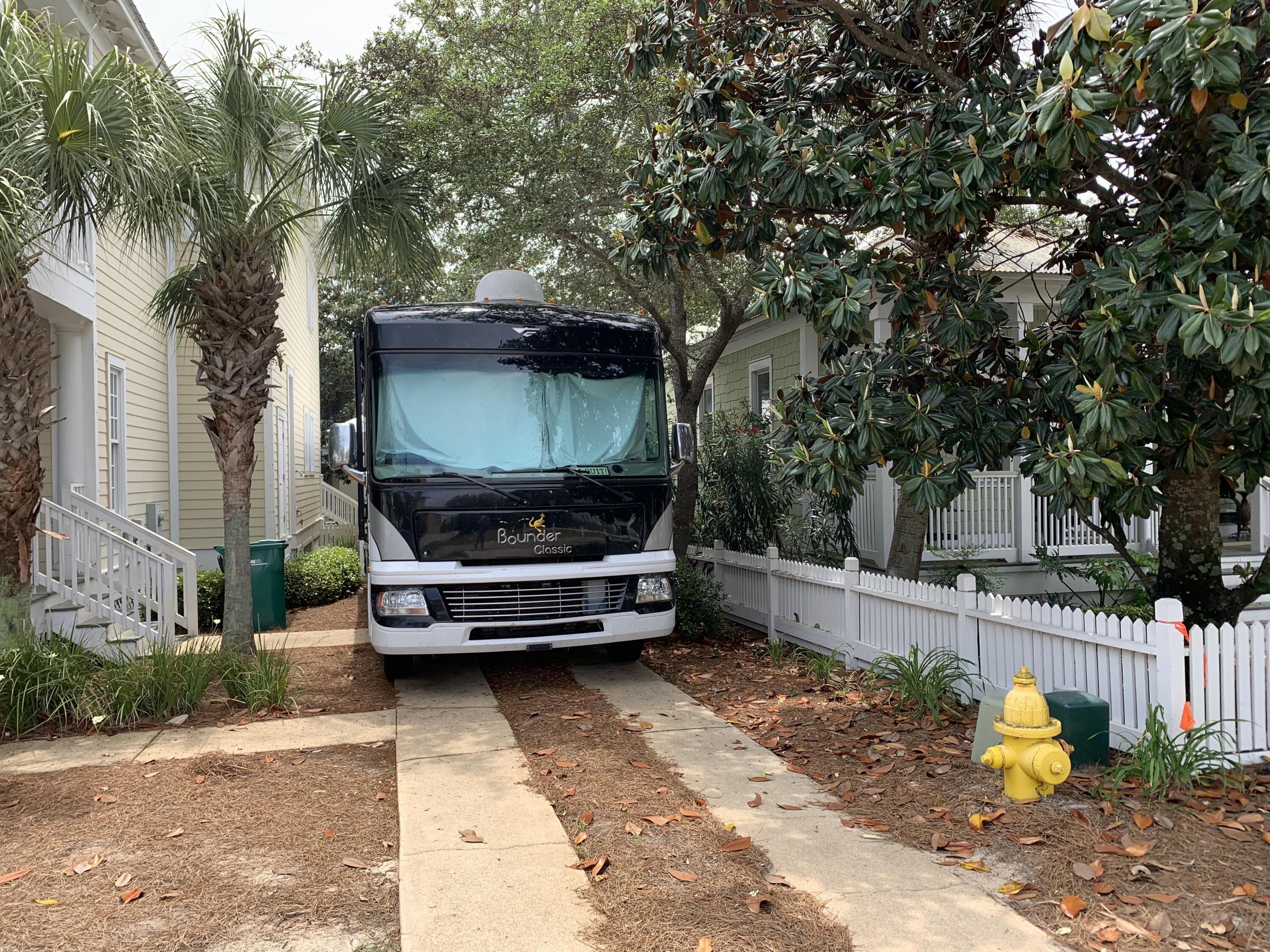 FRANGISTA BEACH 1ST ADDN - Residential