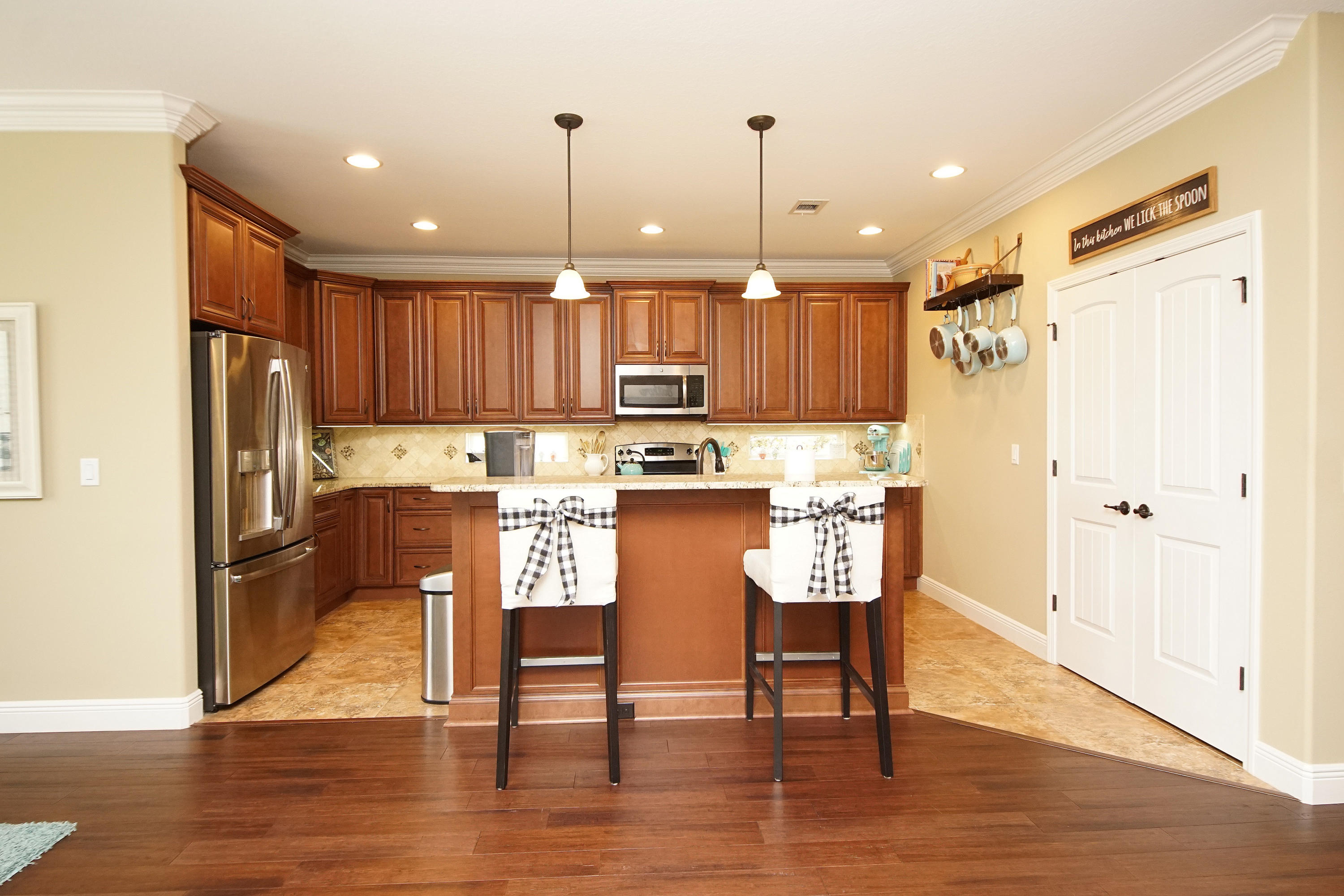 MAJESTIC OAKS - Residential