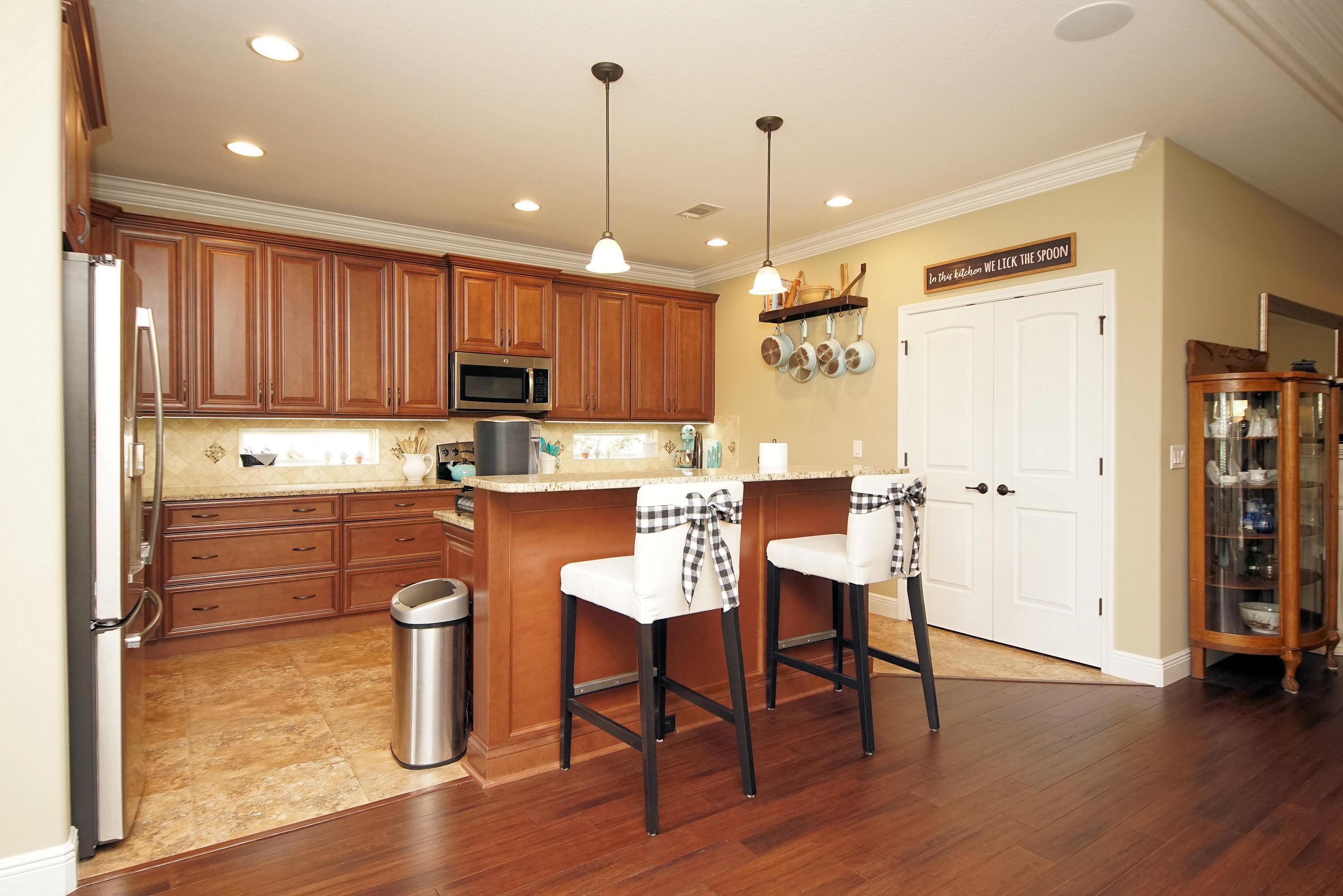 MAJESTIC OAKS - Residential