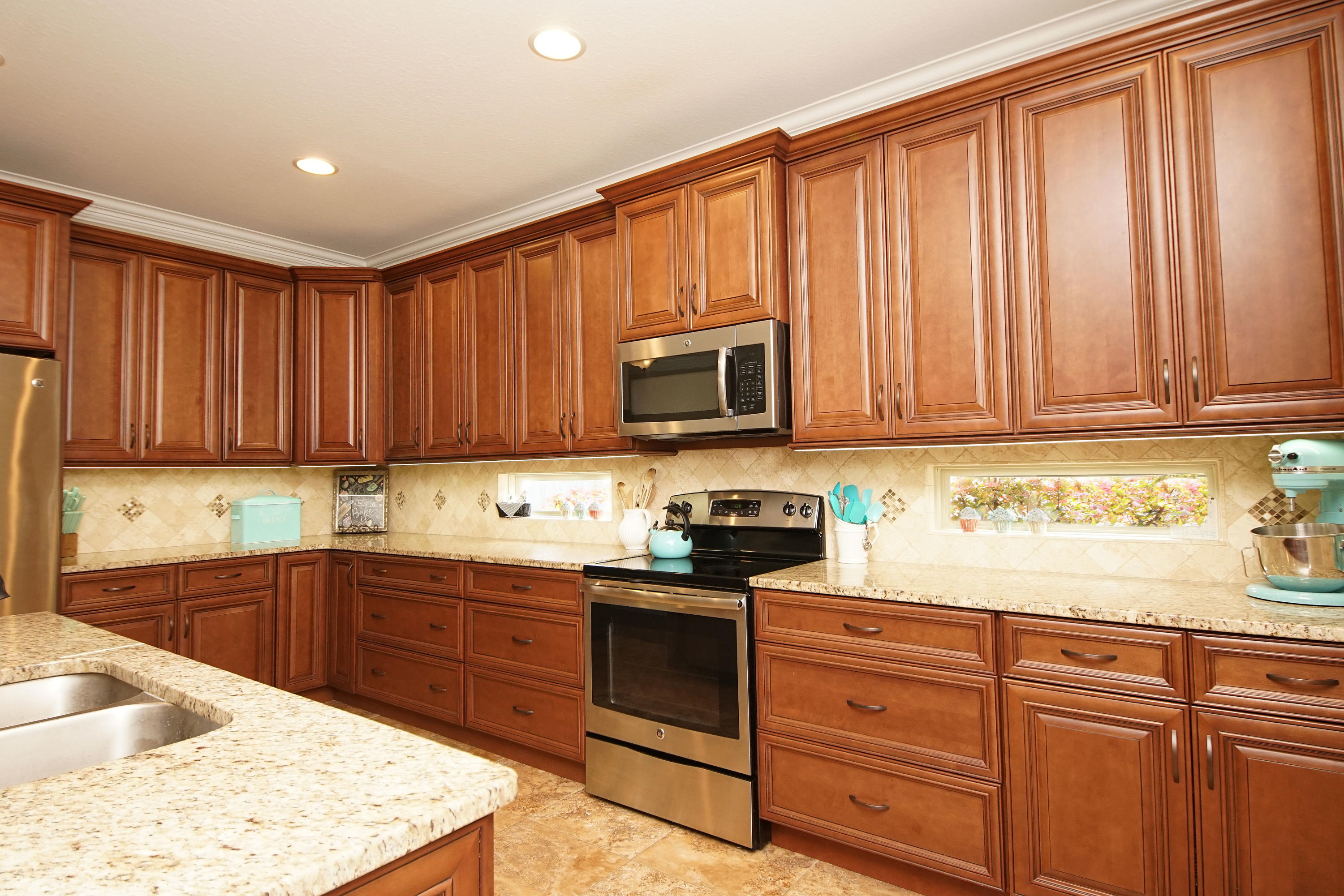 MAJESTIC OAKS - Residential