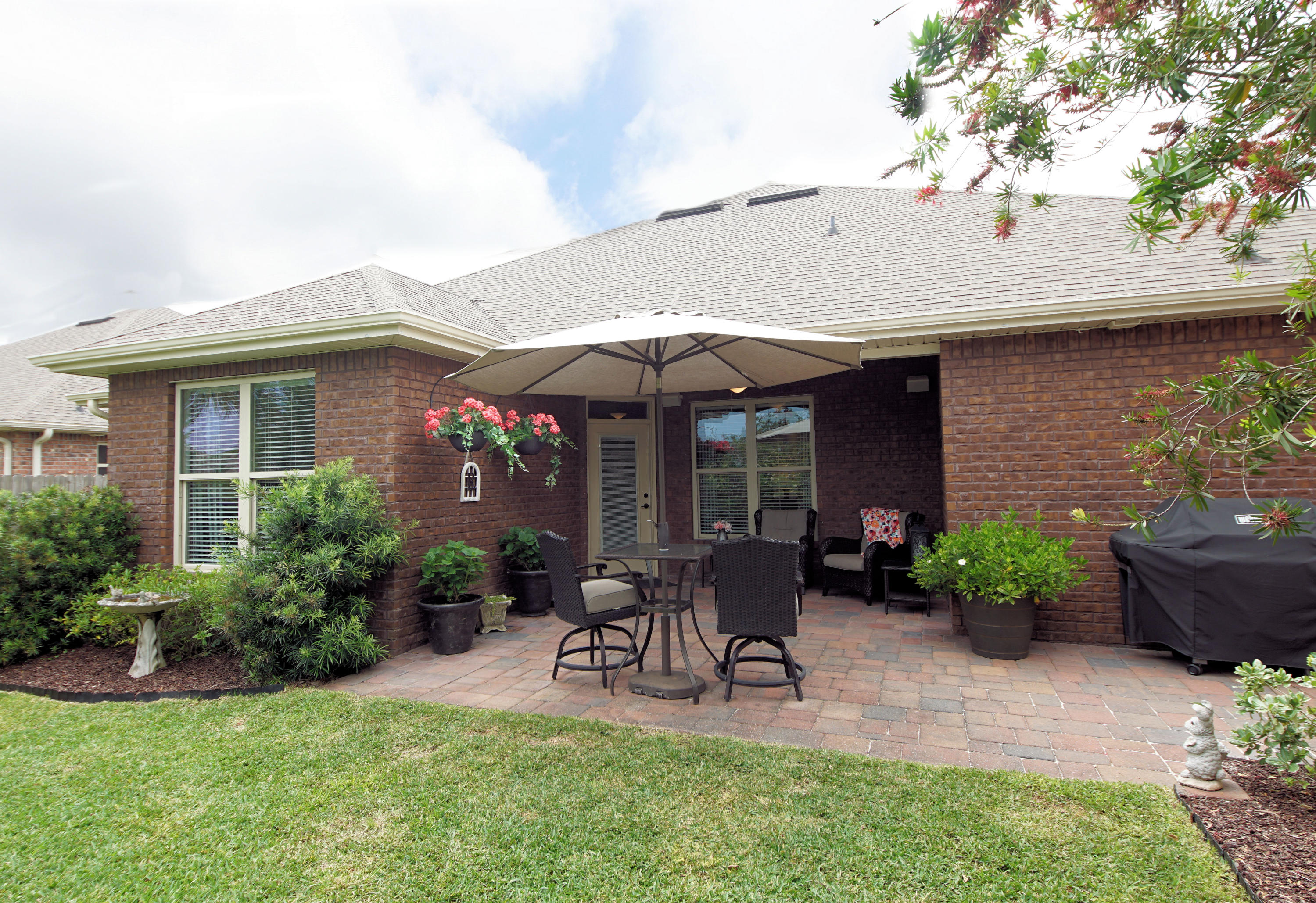MAJESTIC OAKS - Residential