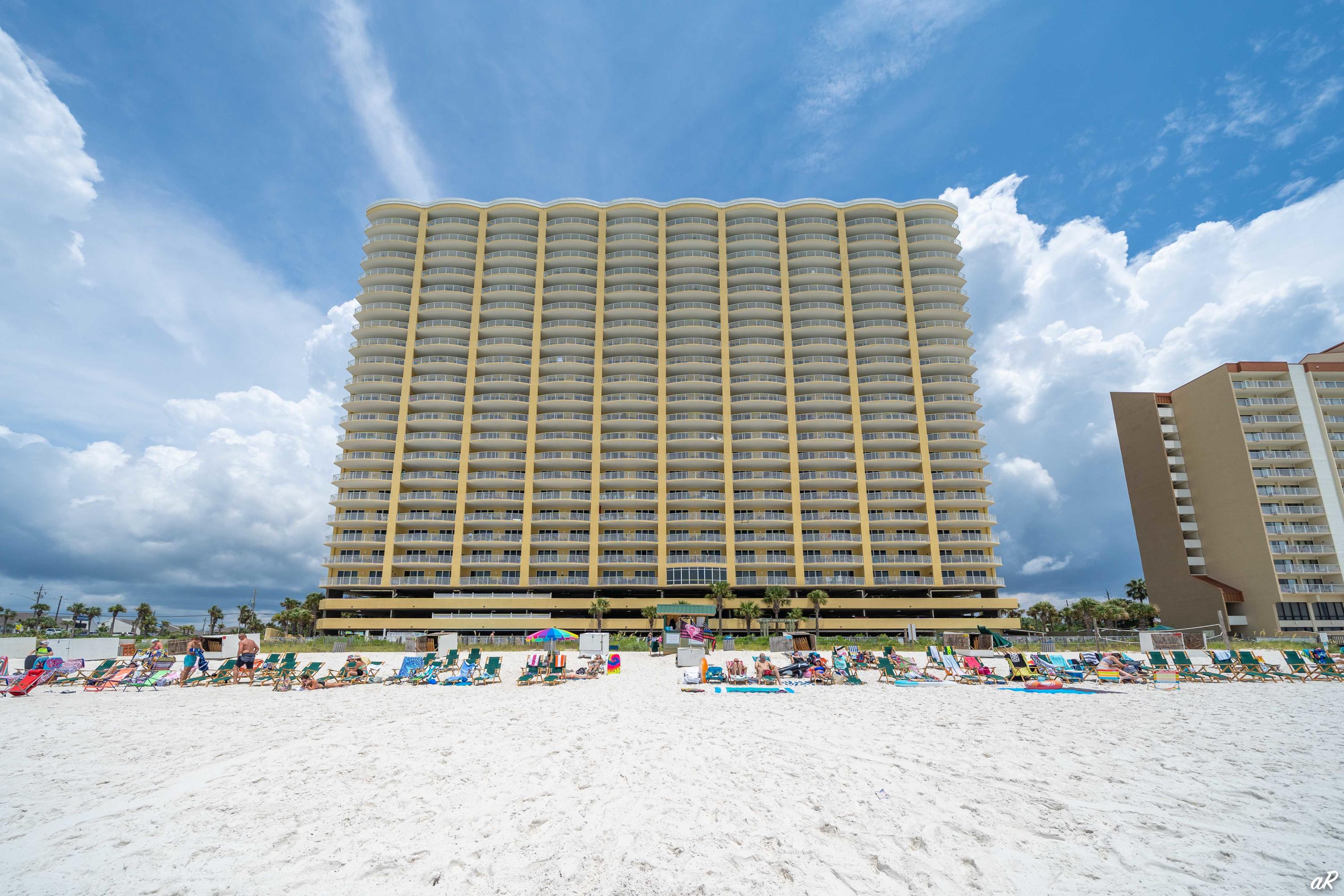 EMERALD ISLE - Residential