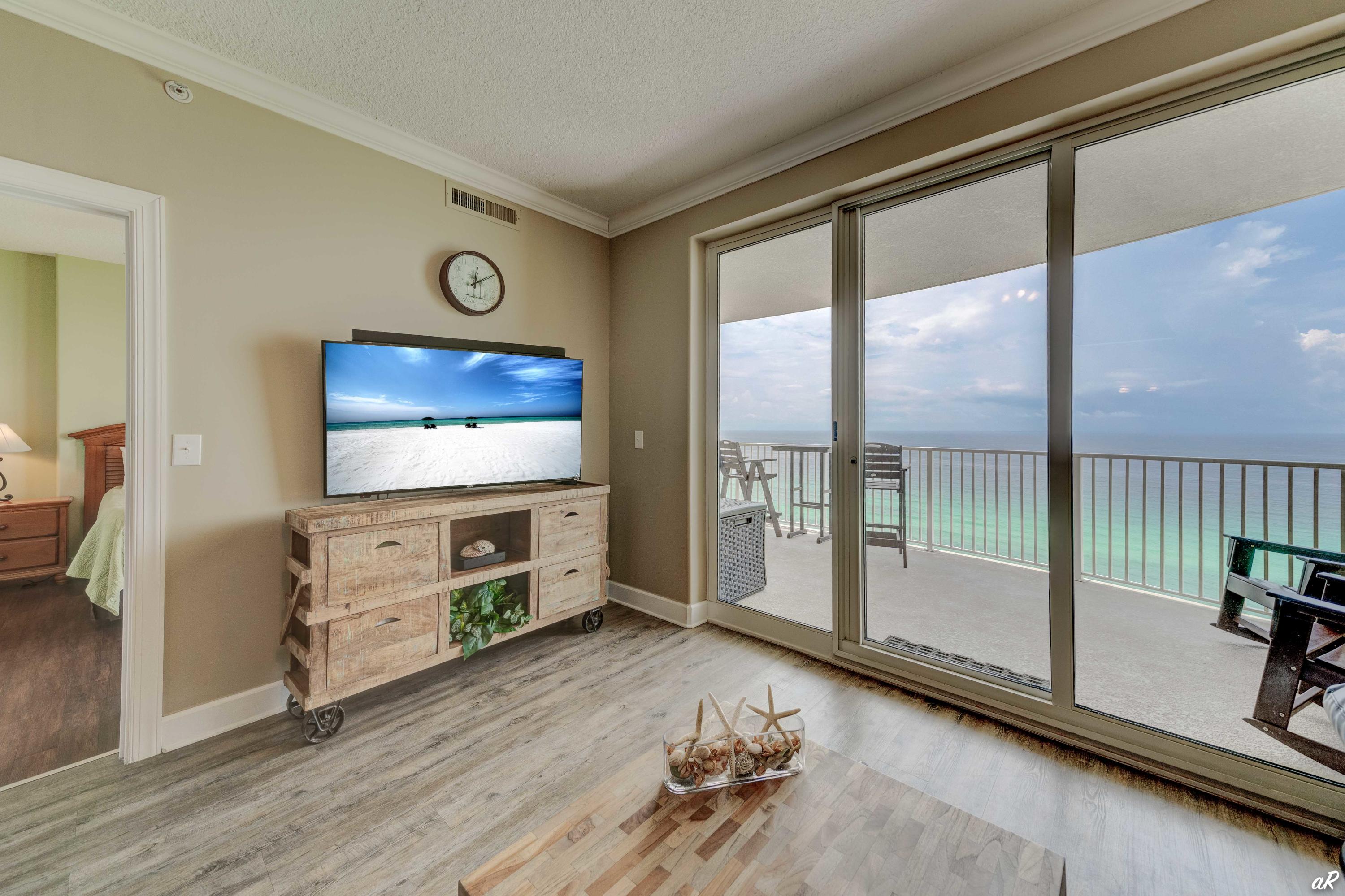 EMERALD ISLE - Residential