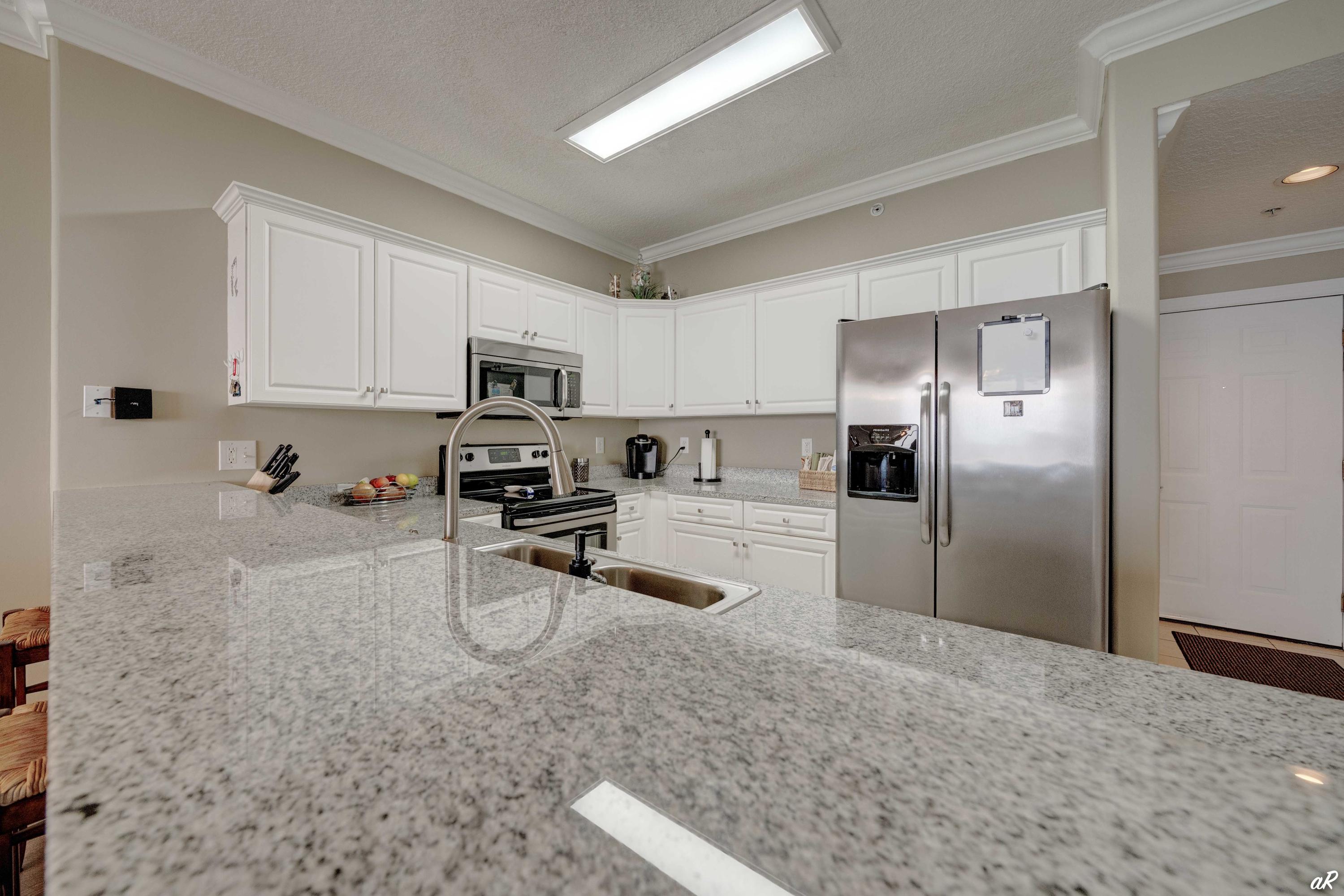 EMERALD ISLE - Residential