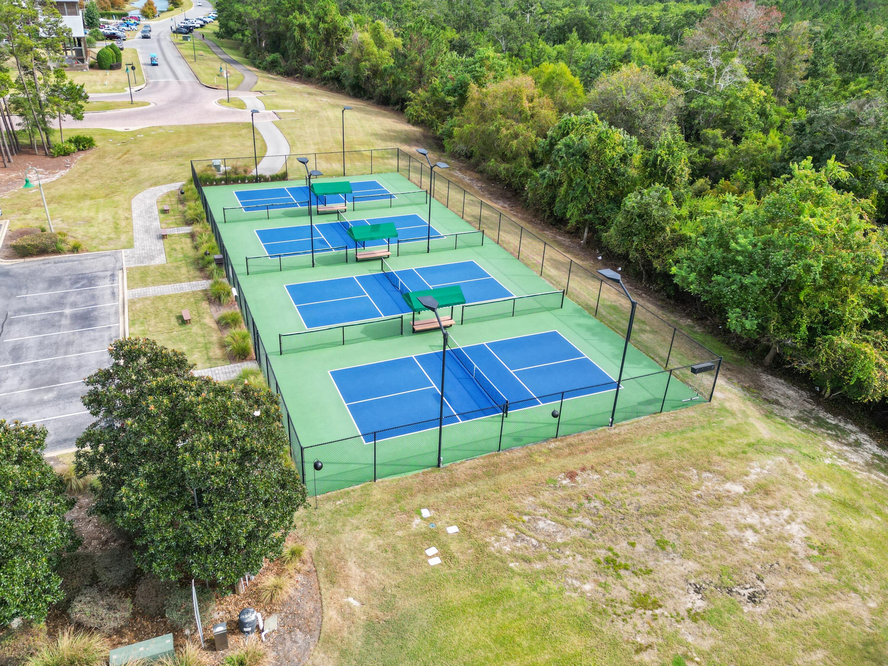 HAMMOCK BAY - Residential