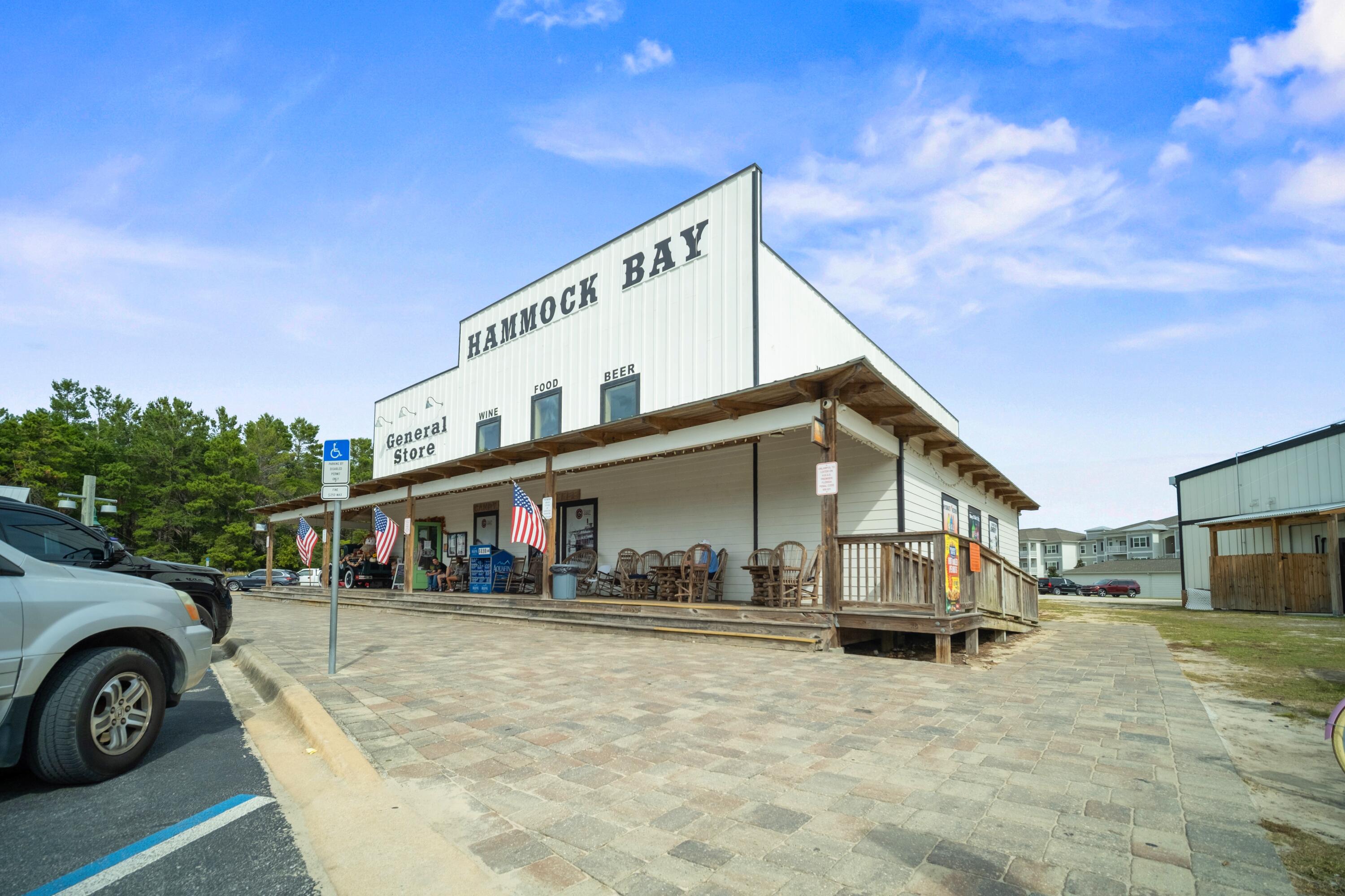 HAMMOCK BAY - Residential