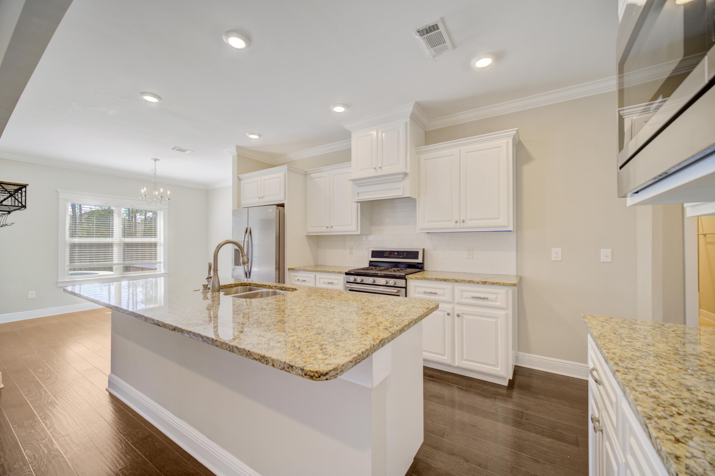 HAMMOCK BAY - Residential