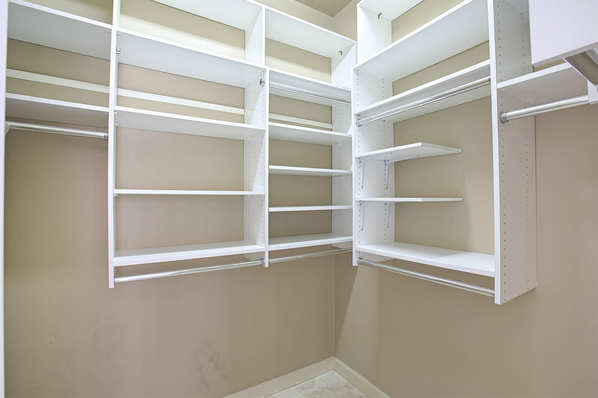 EMERALD BAY PH 1A - Residential