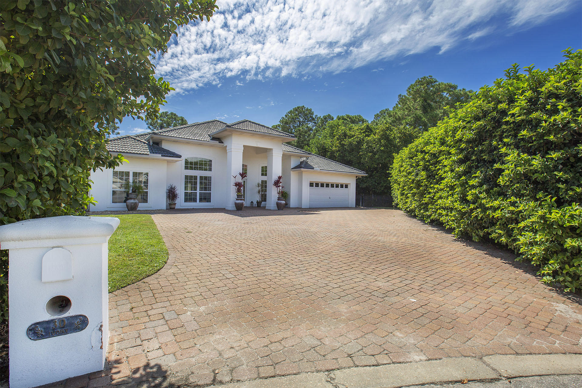 EMERALD BAY PH 1A - Residential