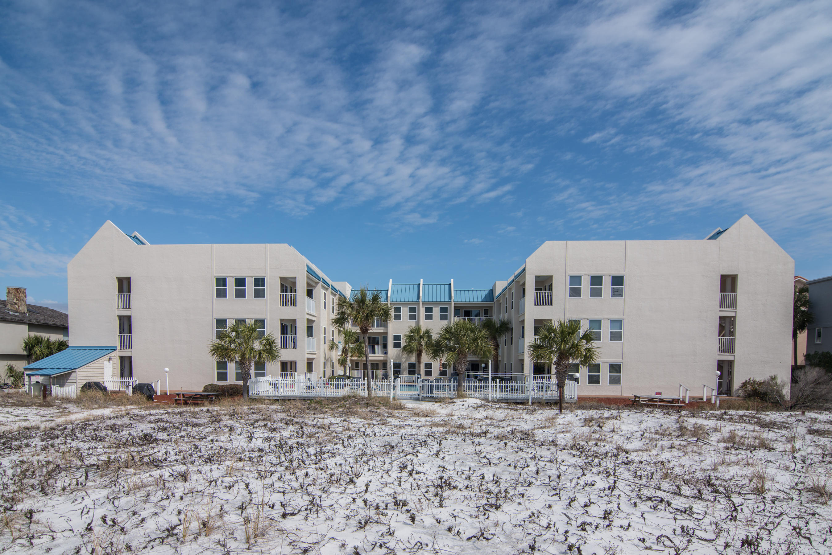 POOLSIDE VILLAS CONDO - Residential