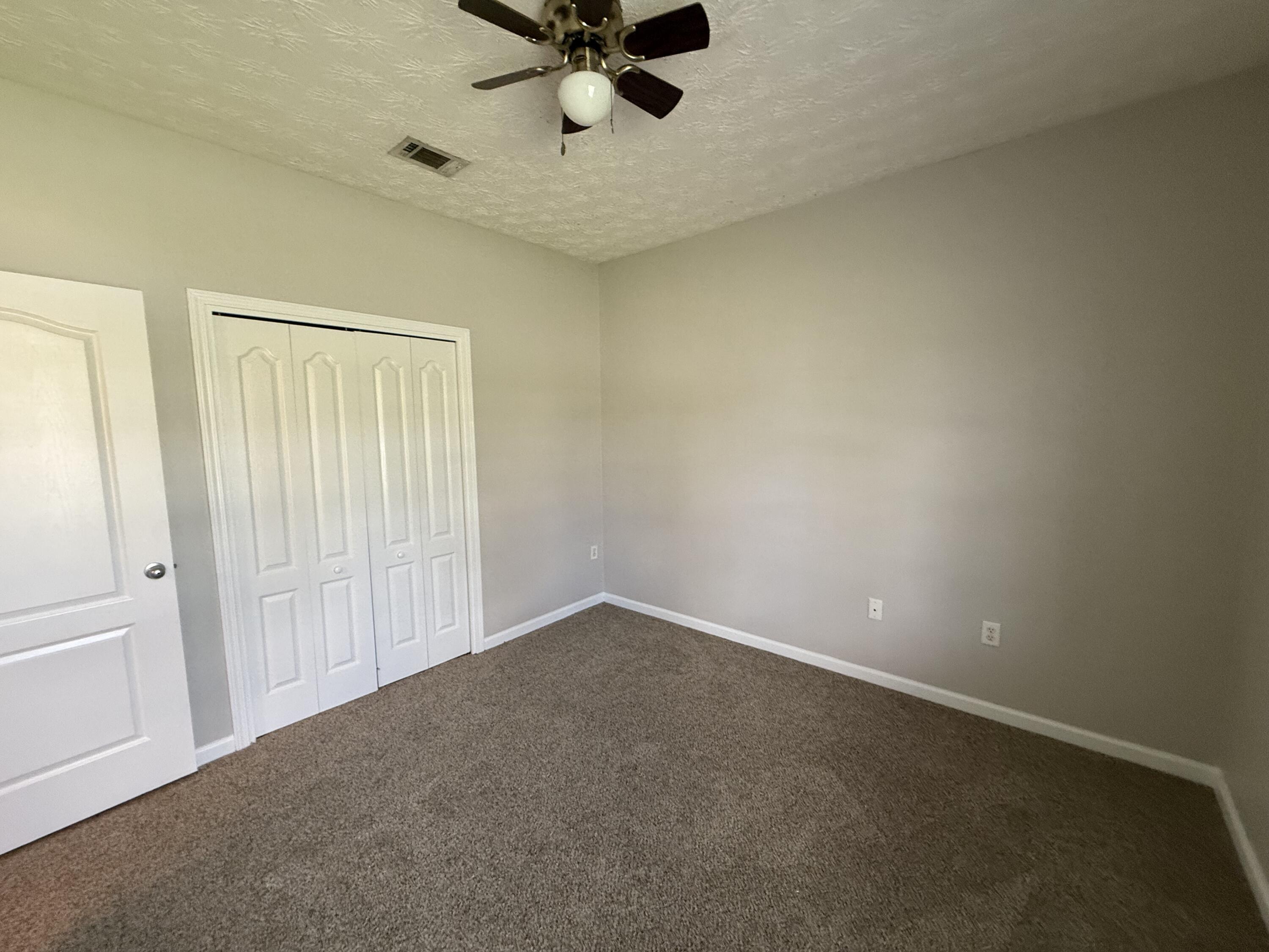BRANDON OAKS 2ND ADD - Residential Lease