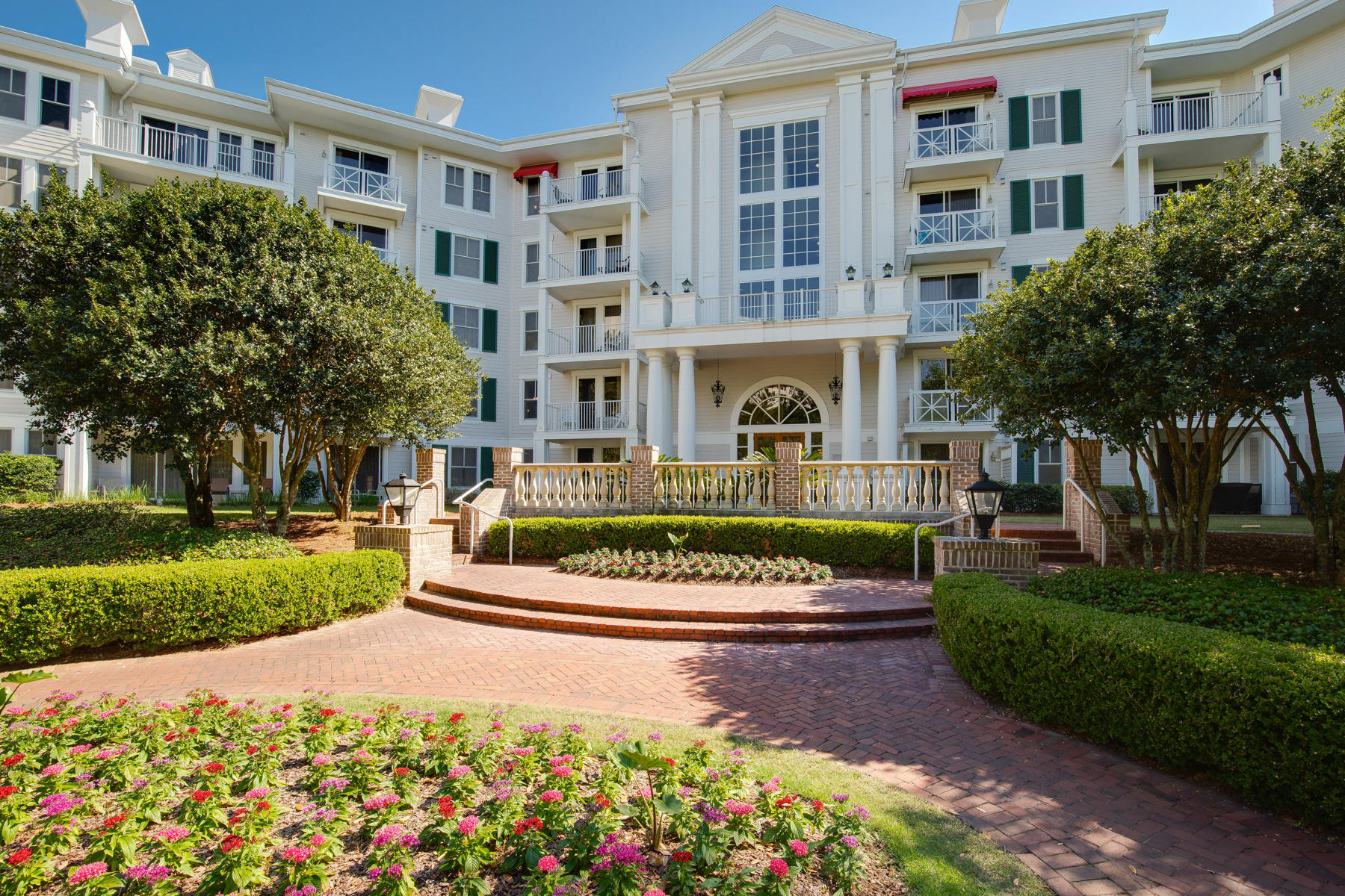 Lasata - Residential