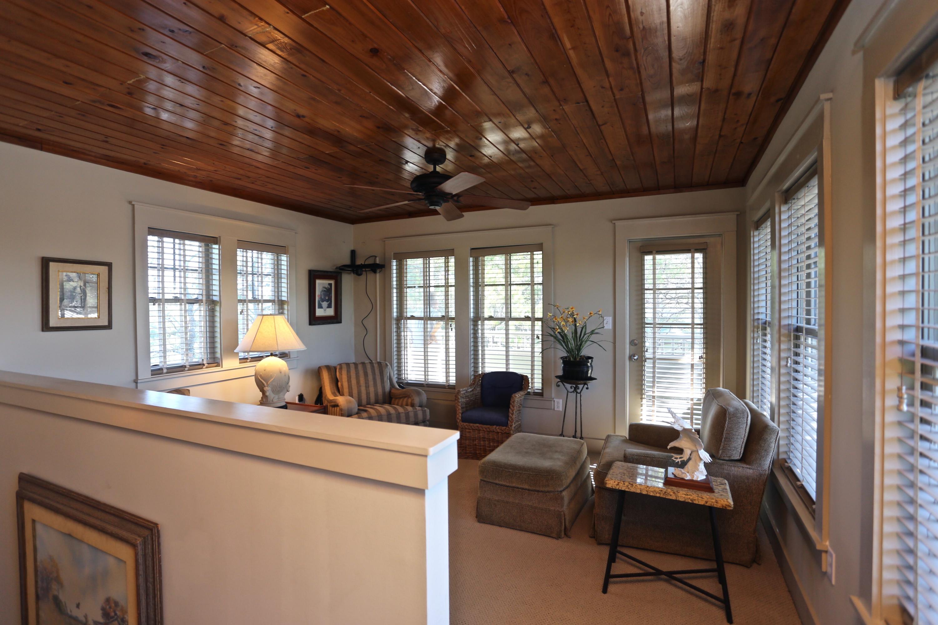 SUMMER RIDGE - Residential