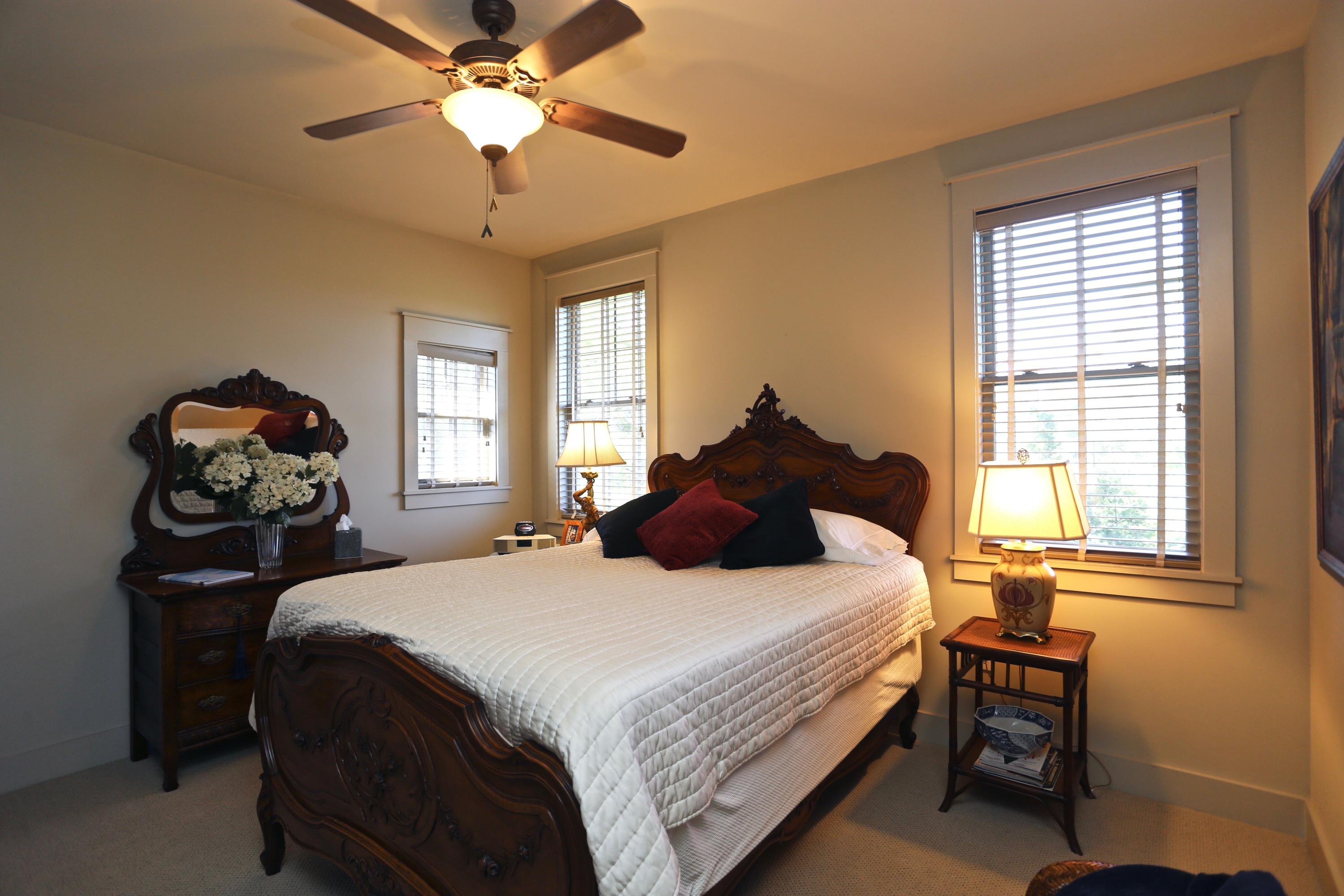 SUMMER RIDGE - Residential