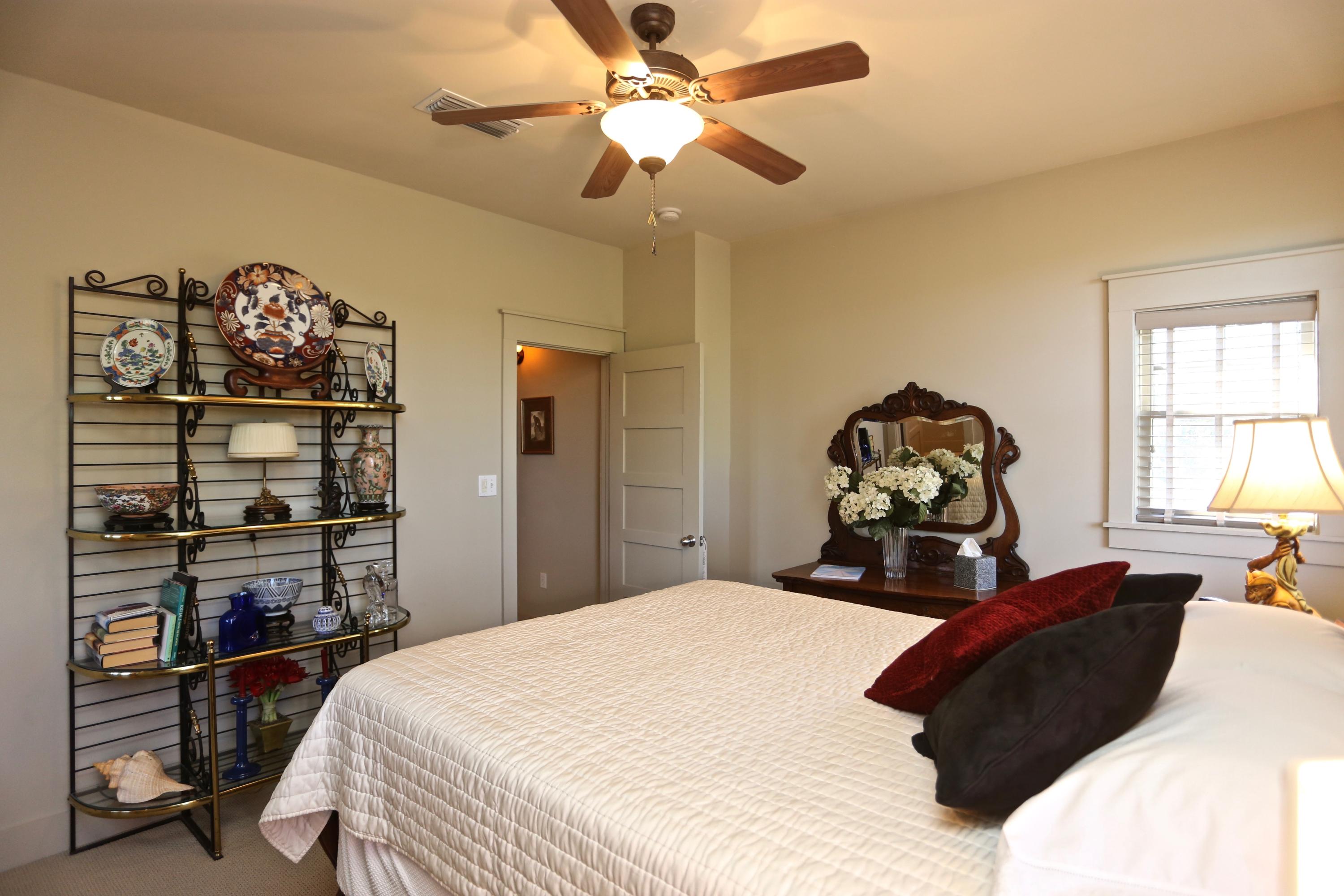 SUMMER RIDGE - Residential