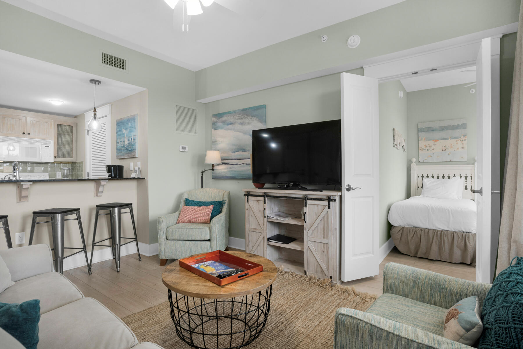 OBSERVATION POINT - Residential