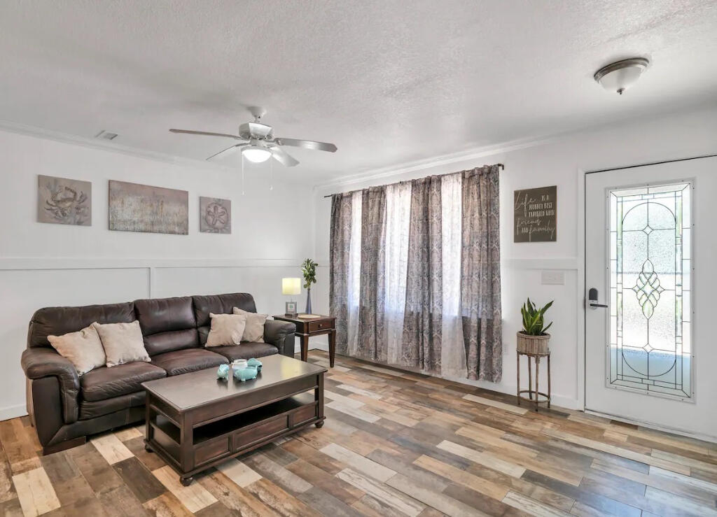 EGLIN HIGHWAY S/D - Residential