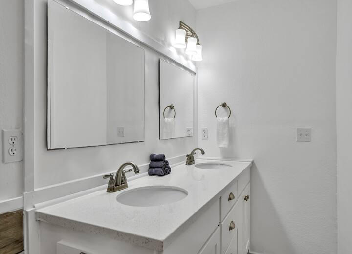 EGLIN HIGHWAY S/D - Residential