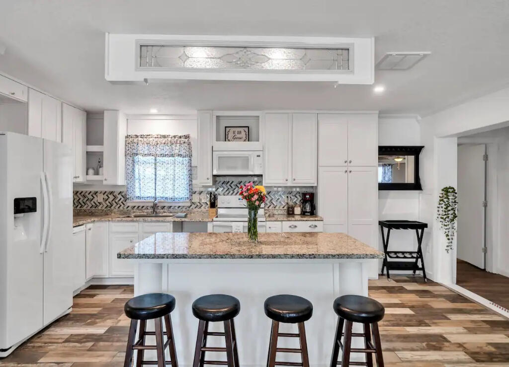 EGLIN HIGHWAY S/D - Residential