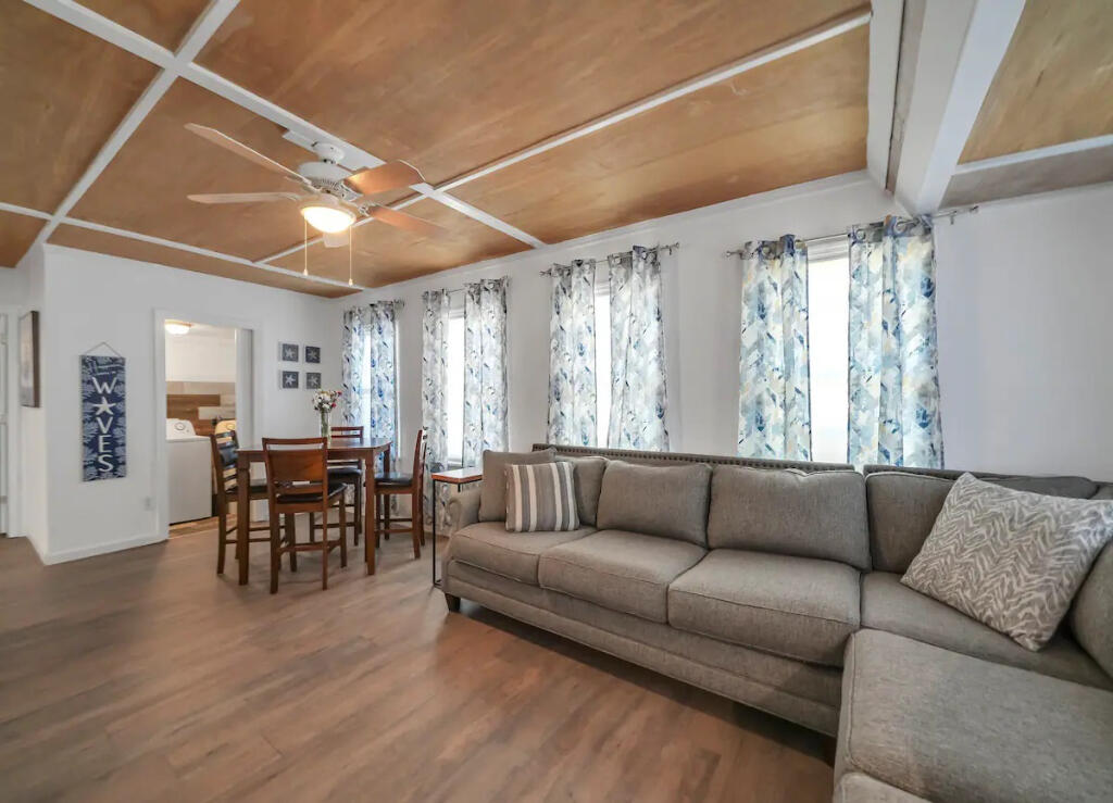 EGLIN HIGHWAY S/D - Residential