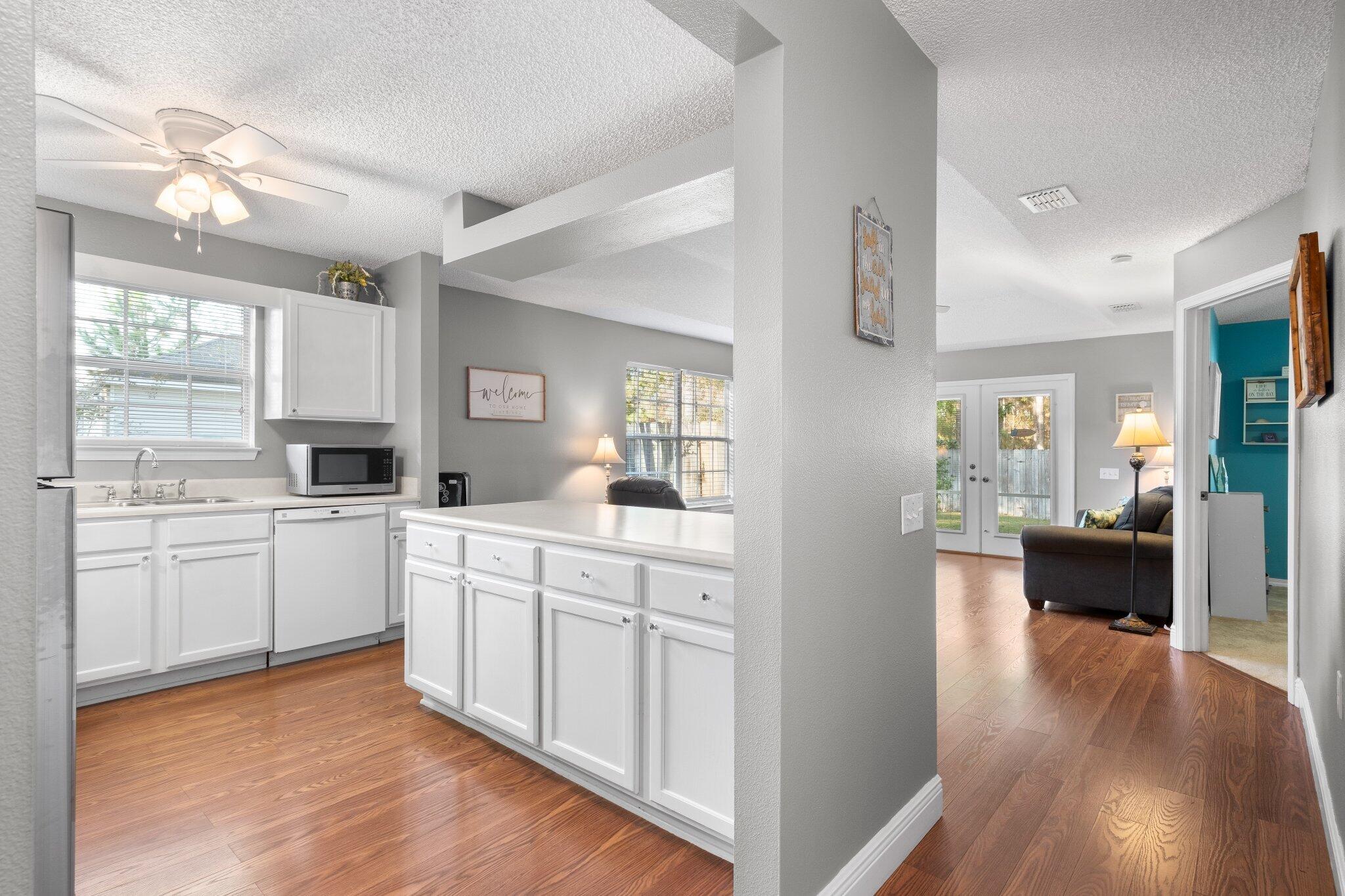 SHADOW LAKES - Residential