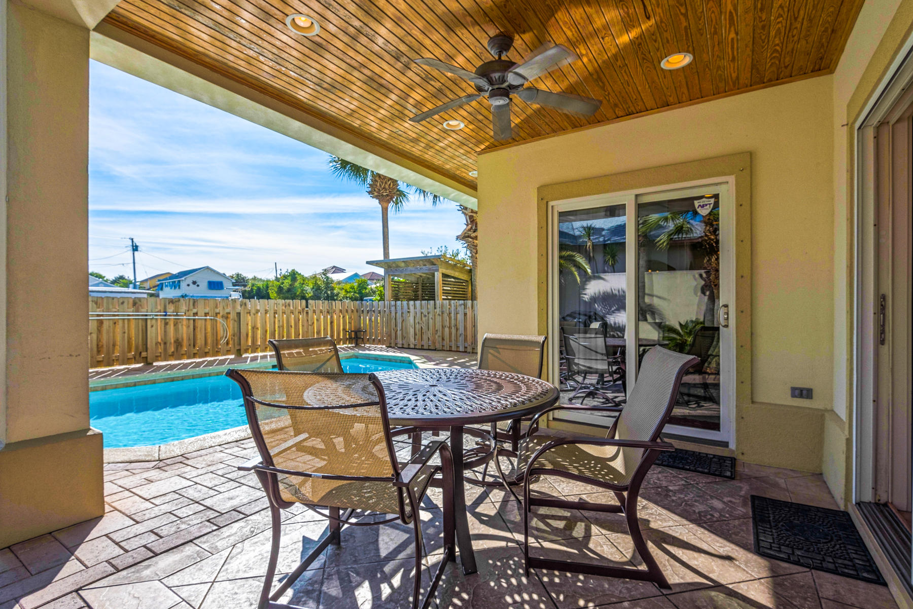 FRANGISTA BEACH - Residential