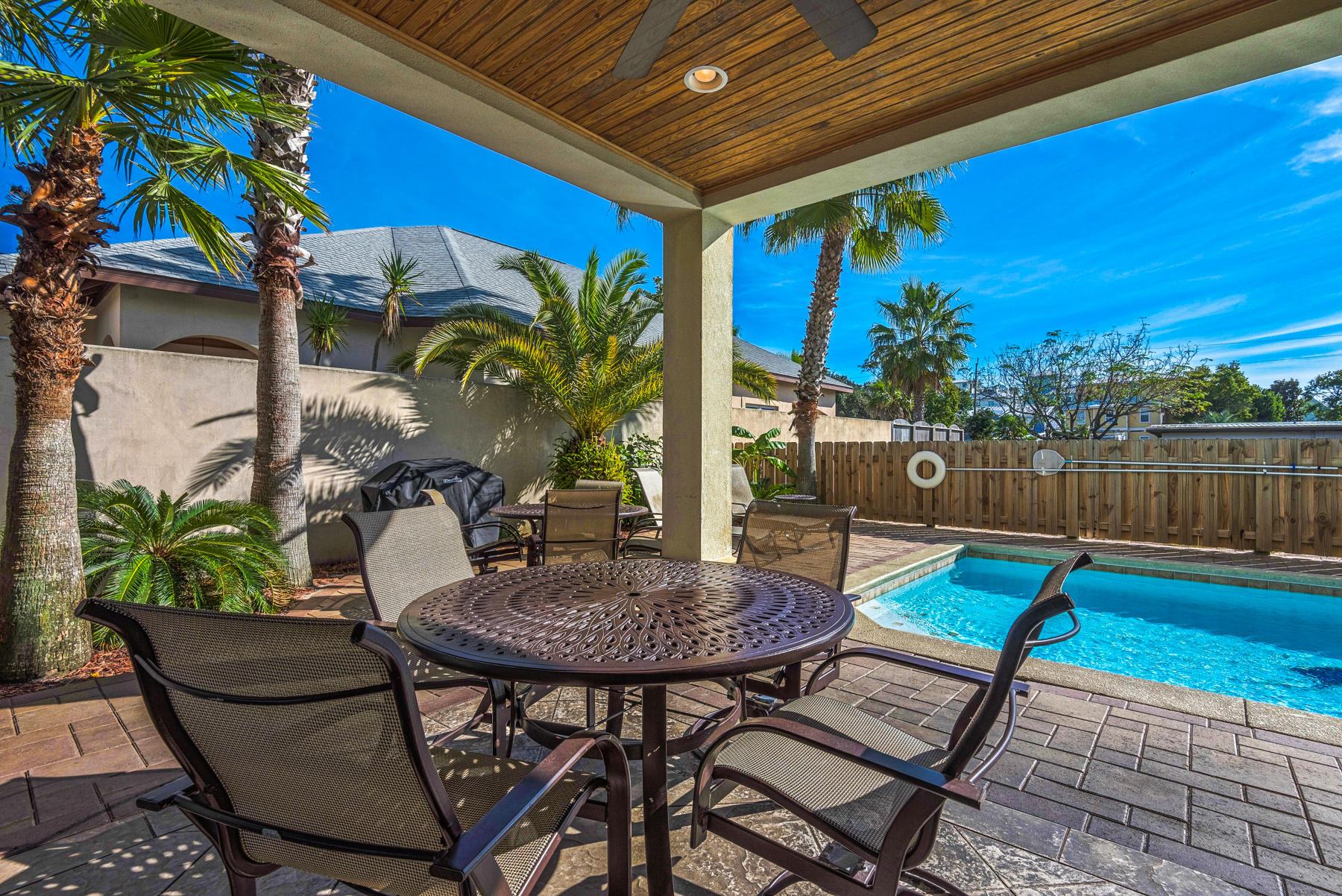 FRANGISTA BEACH - Residential