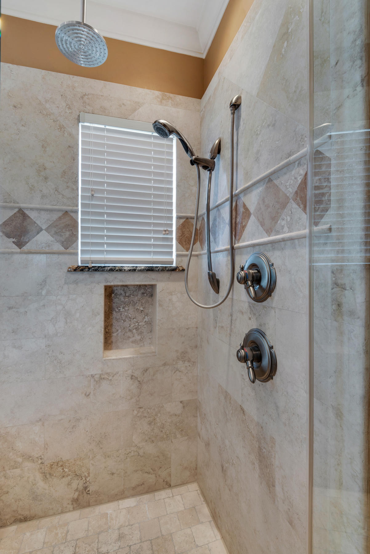 FRANGISTA BEACH - Residential