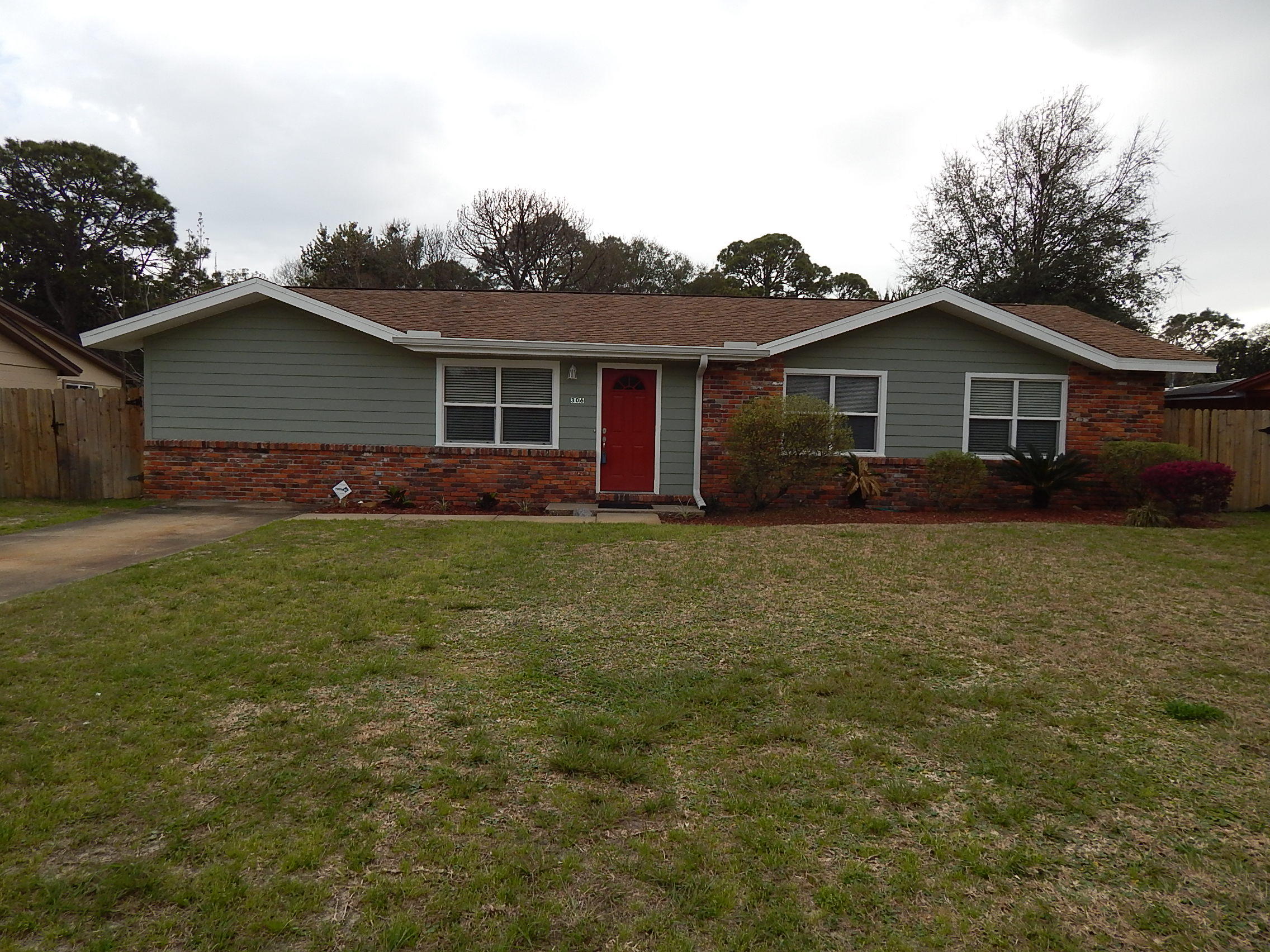 VILLA RUSS PARK - Residential