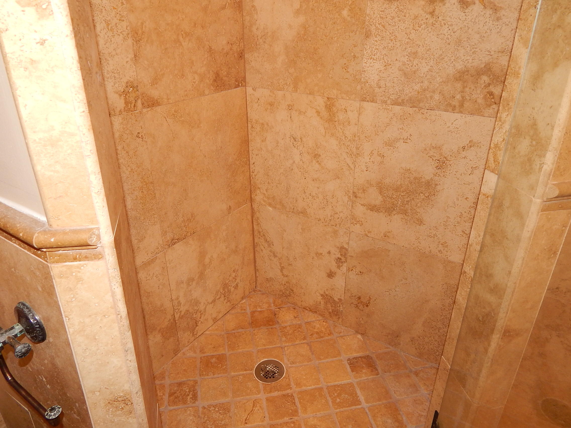 VILLA RUSS PARK - Residential