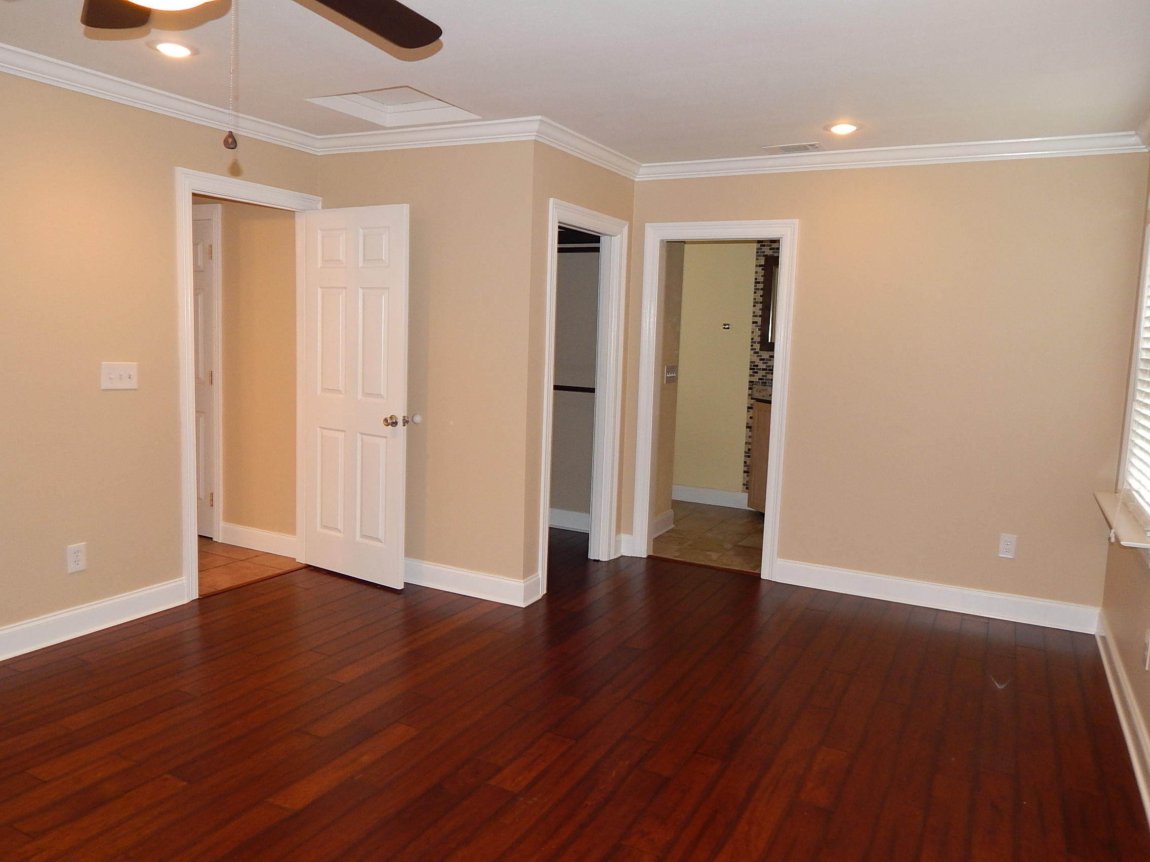 VILLA RUSS PARK - Residential