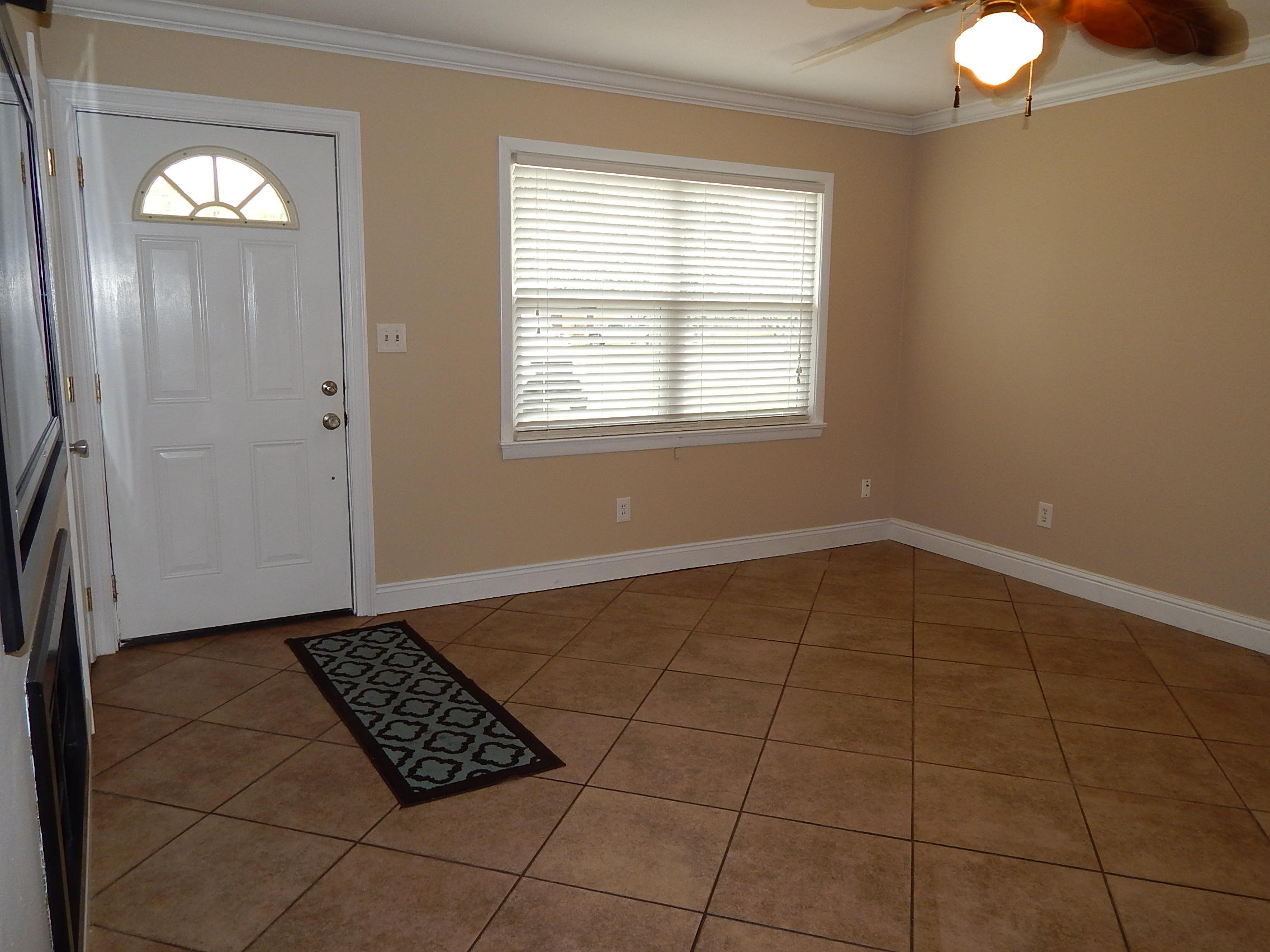 VILLA RUSS PARK - Residential