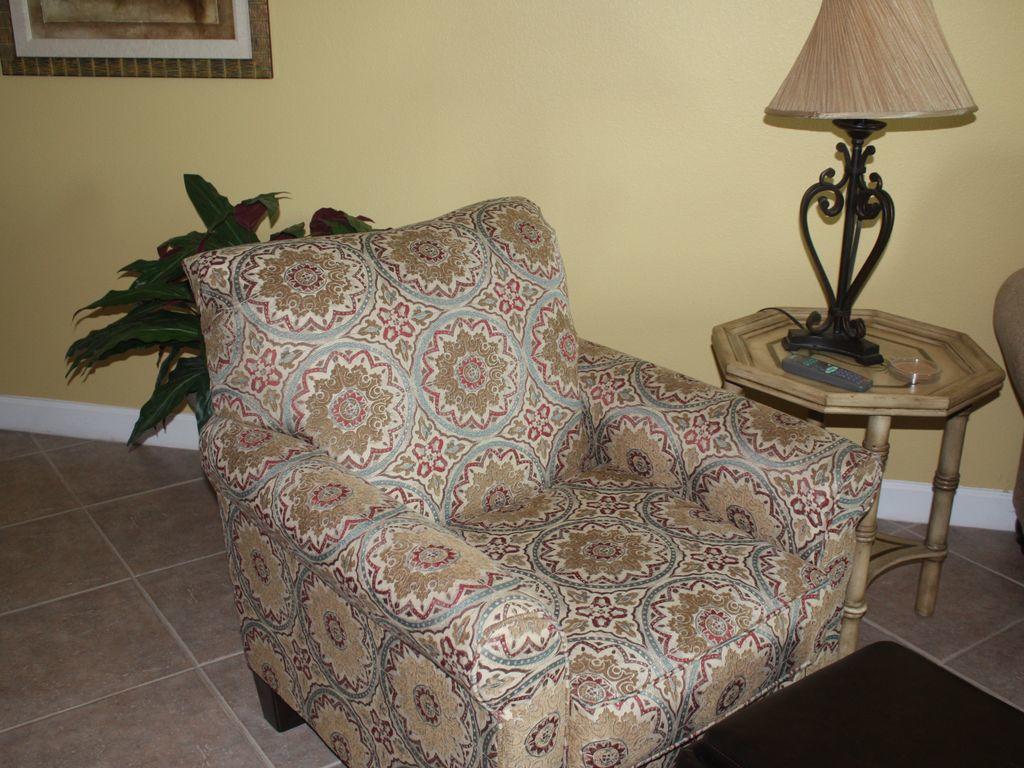 BEACH RESORT CONDOMINIUM - Residential