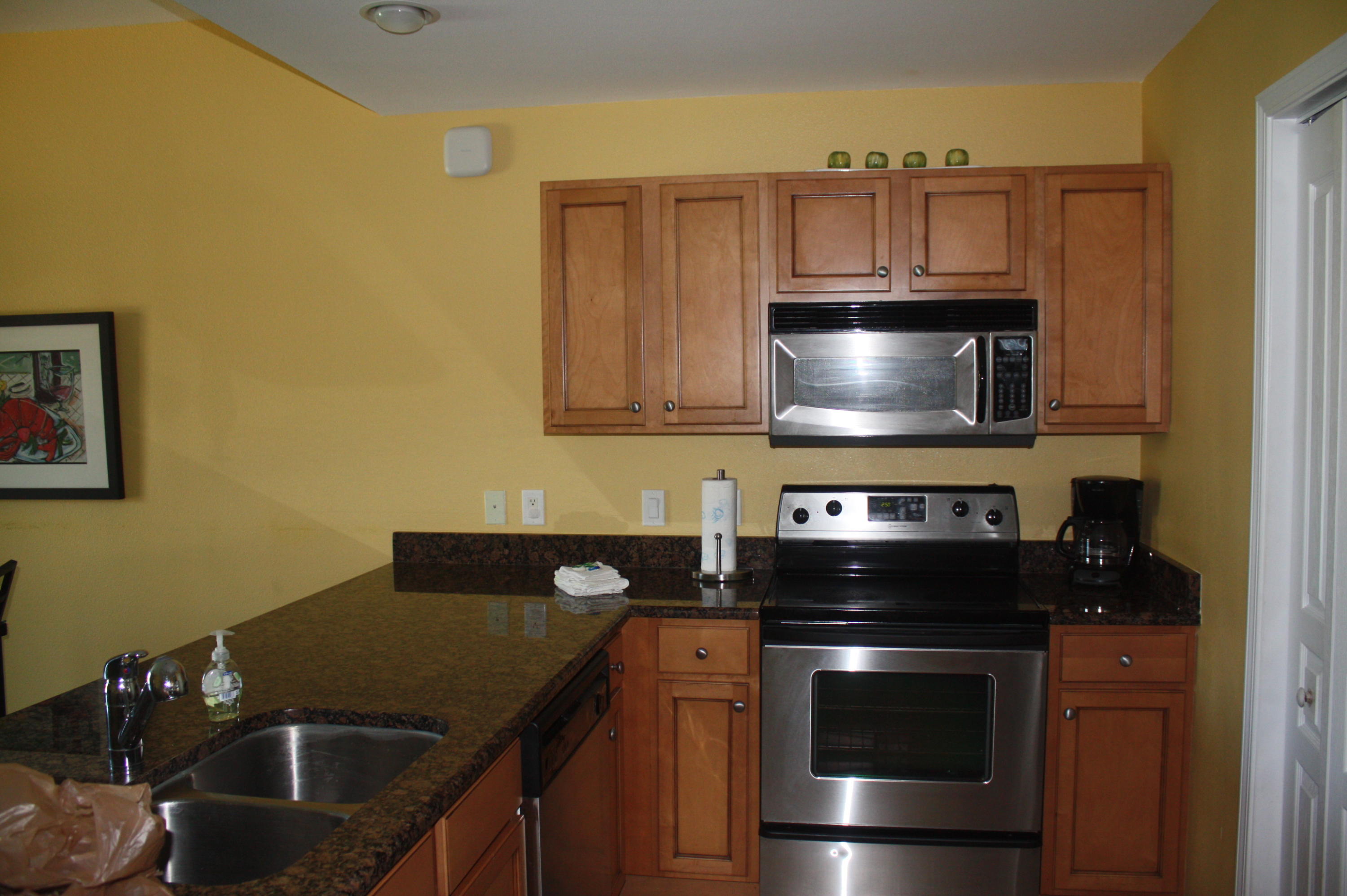 BEACH RESORT CONDOMINIUM - Residential