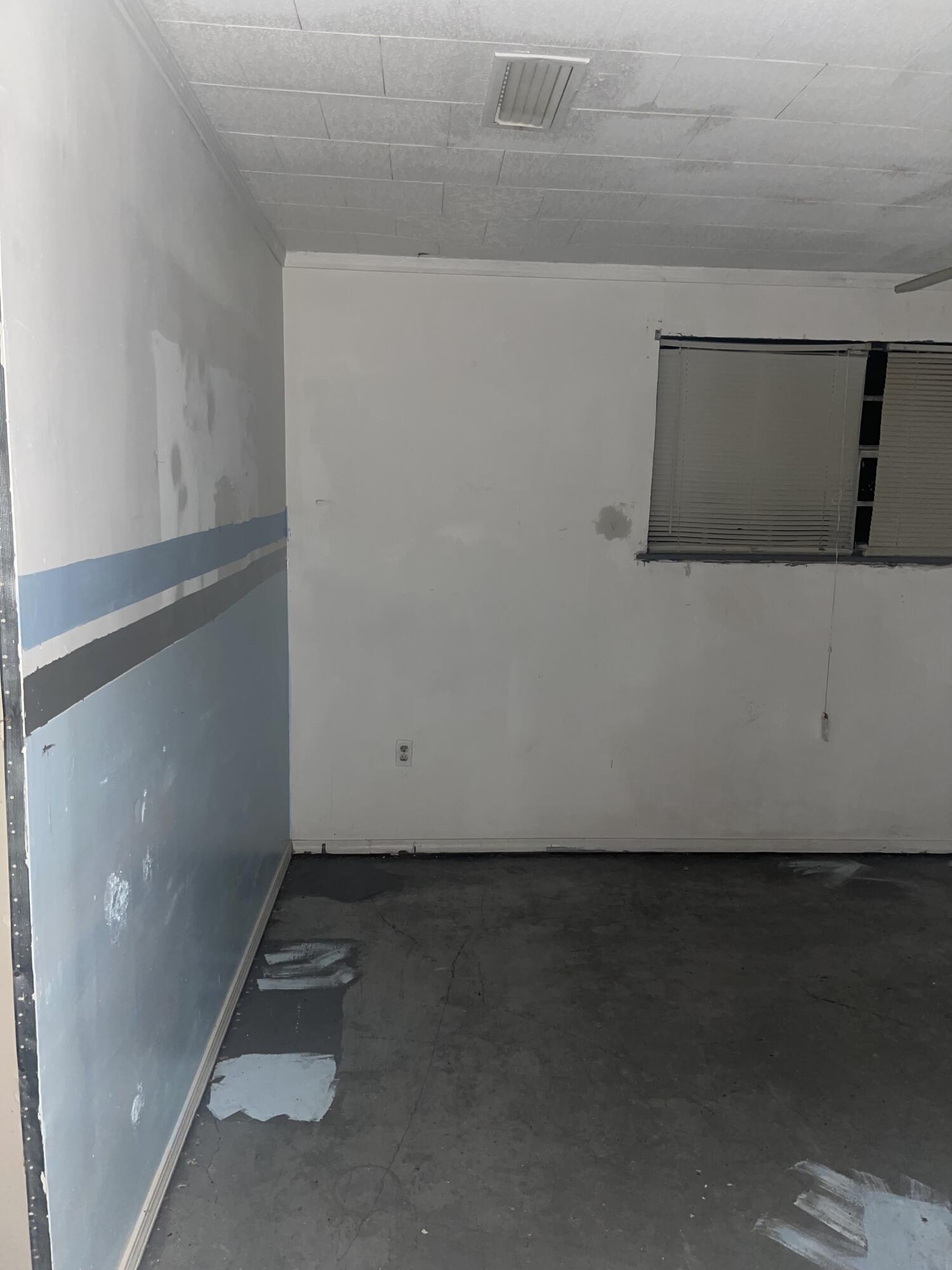 WOODLAND HEIGHTS - Residential