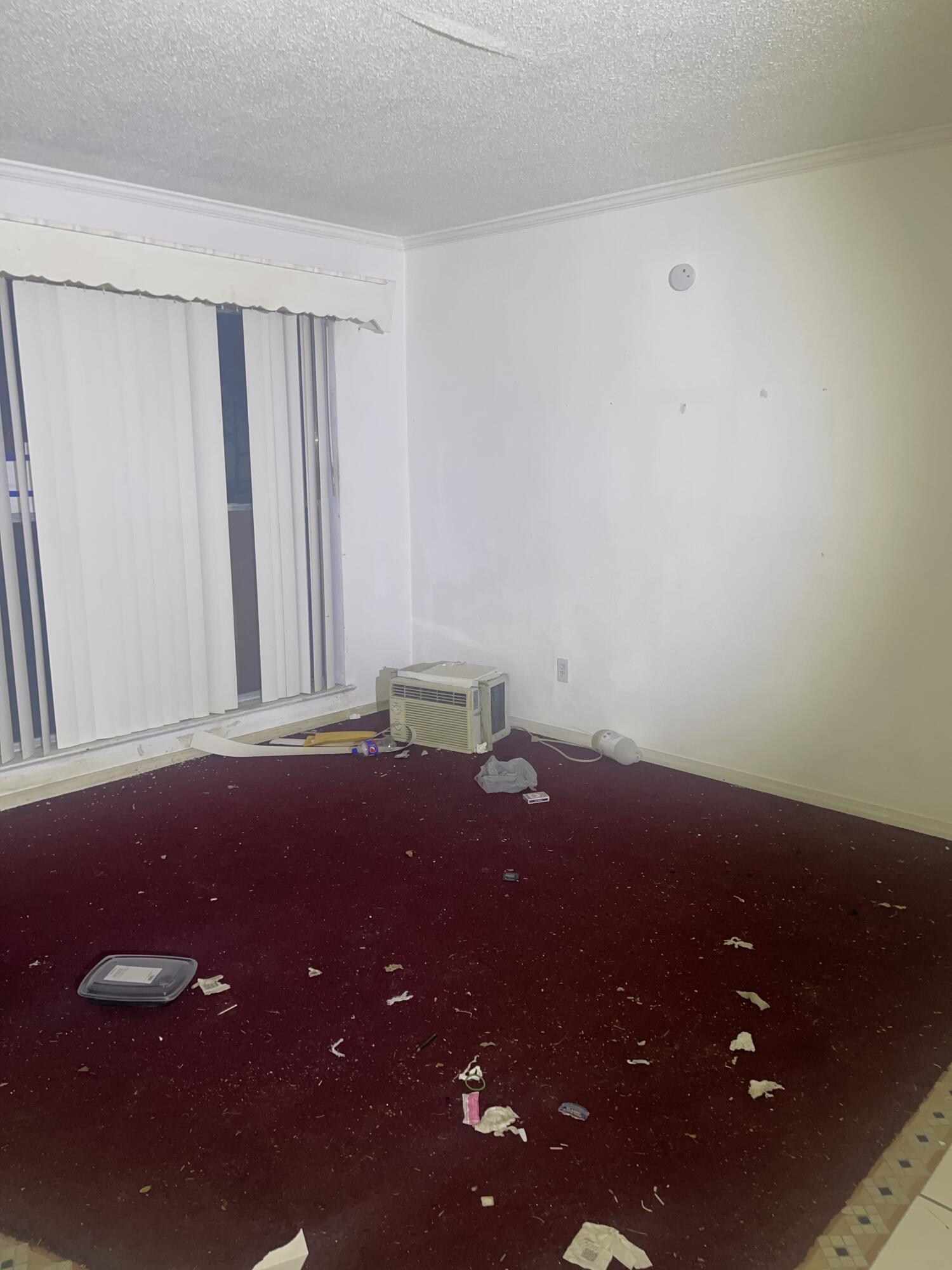 WOODLAND HEIGHTS - Residential