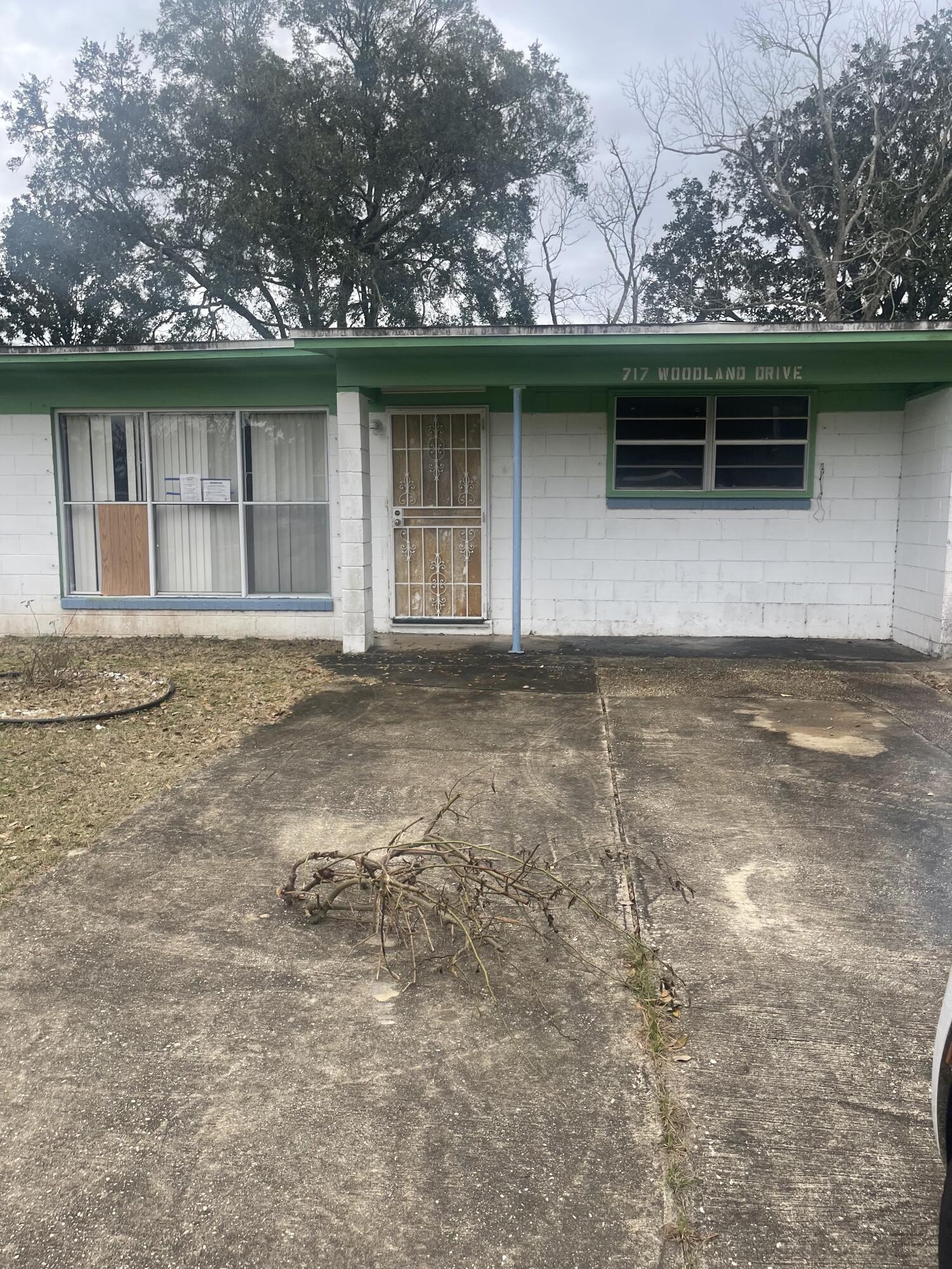 WOODLAND HEIGHTS - Residential