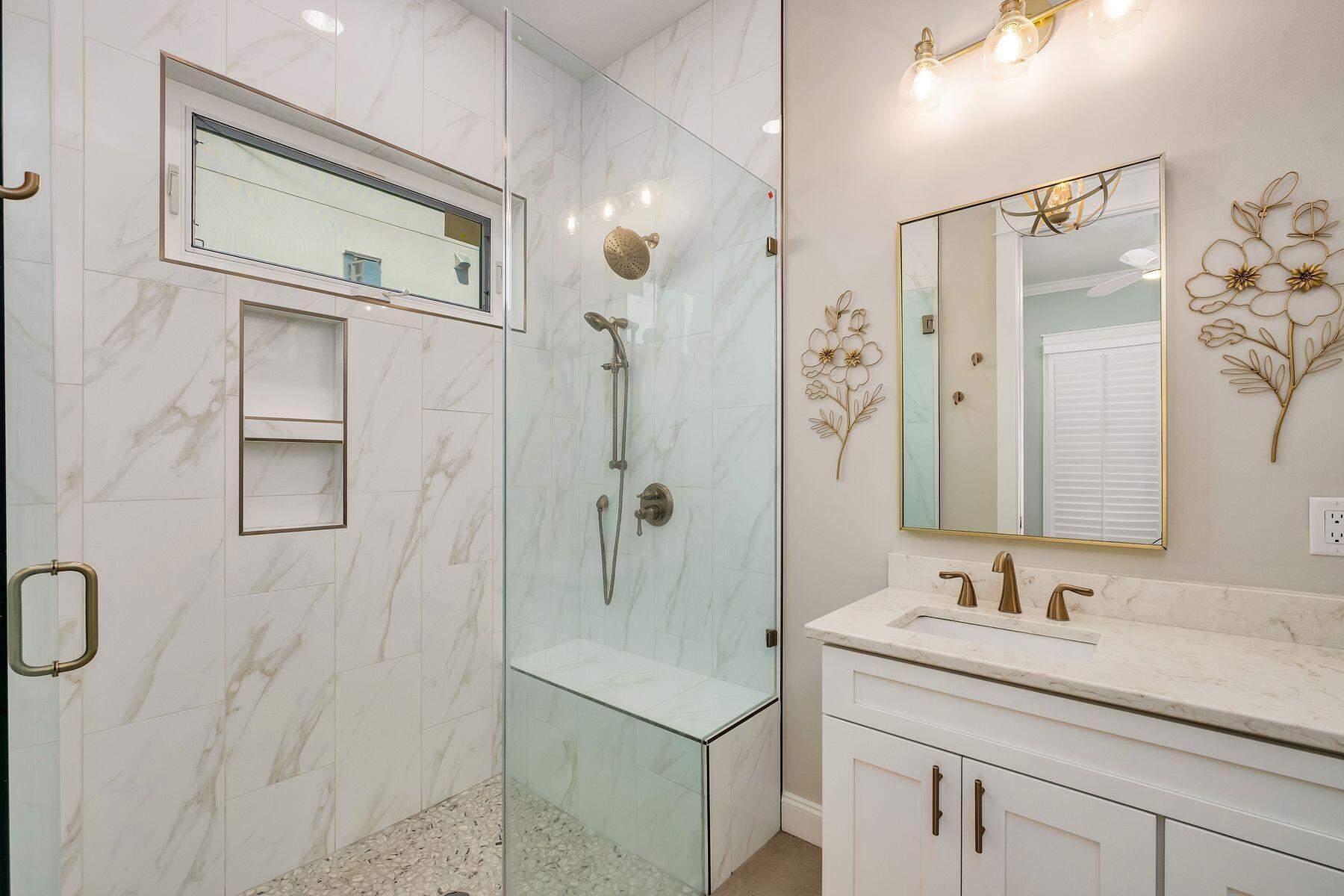 CALUSA BAY S/D - Residential