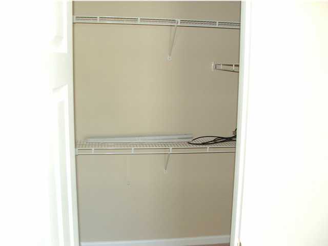 ROLLING PINES - Residential Lease